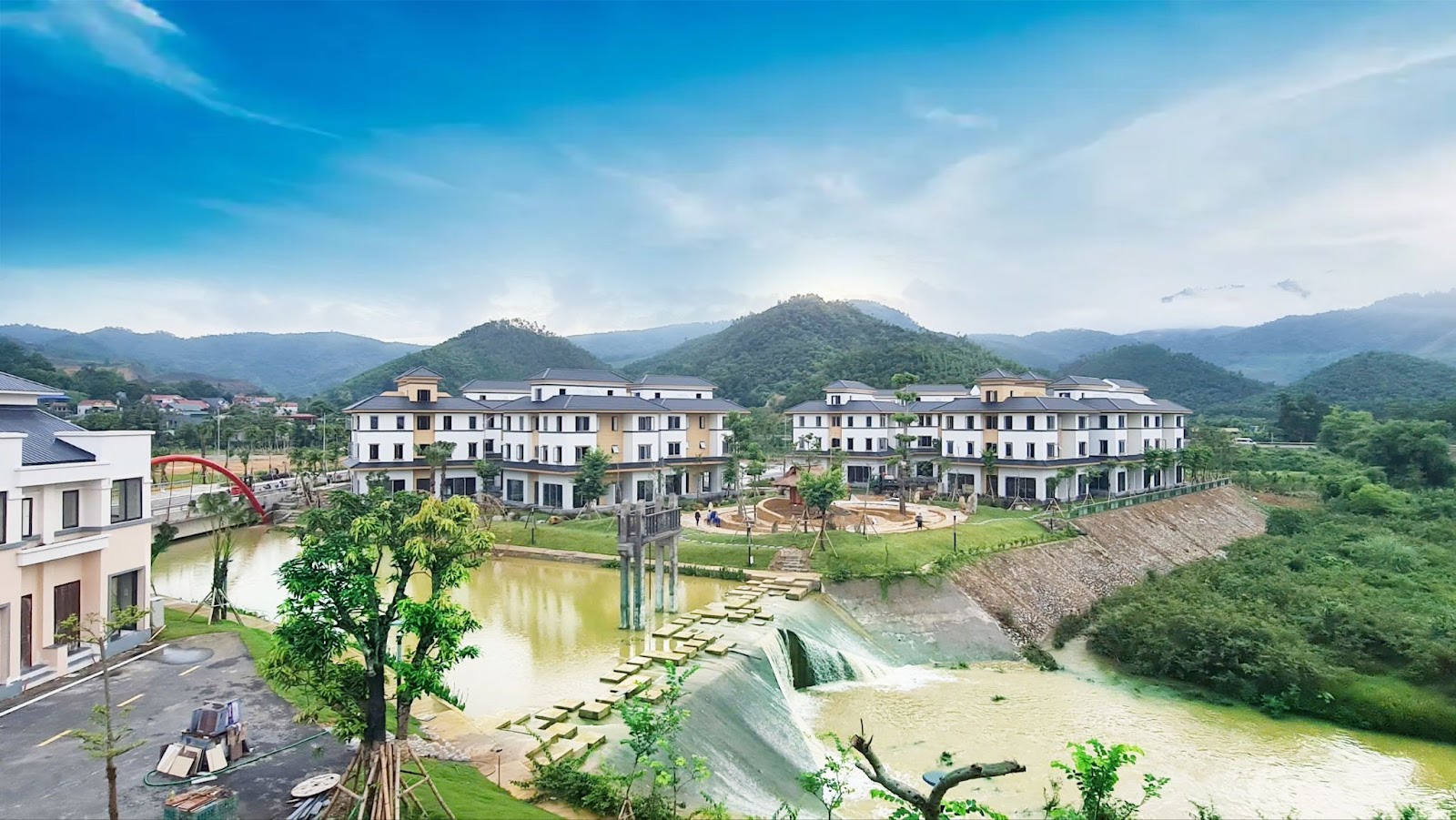 Mường Central: Khi bản sắc trở thành động lực phát triển đô thị thế hệ mới- Ảnh 3. https://lh7-rt.googleusercontent.com/docsz/AD_4nXdIfXEL5Euw2mOvvLqWrMNJl86VhiCNJxEpRfIVRCYRRtQoTeKAJ1L-dgNDY5BpE-co2y2R-B4QXPNOULqgzKgu3s-oaHChkIdnIVRqbfChyX6tV0omLkHlDdnN6OLYfl5Ya0jxOA?key=H53XvJWAJH58fAMHjBvS4Q
