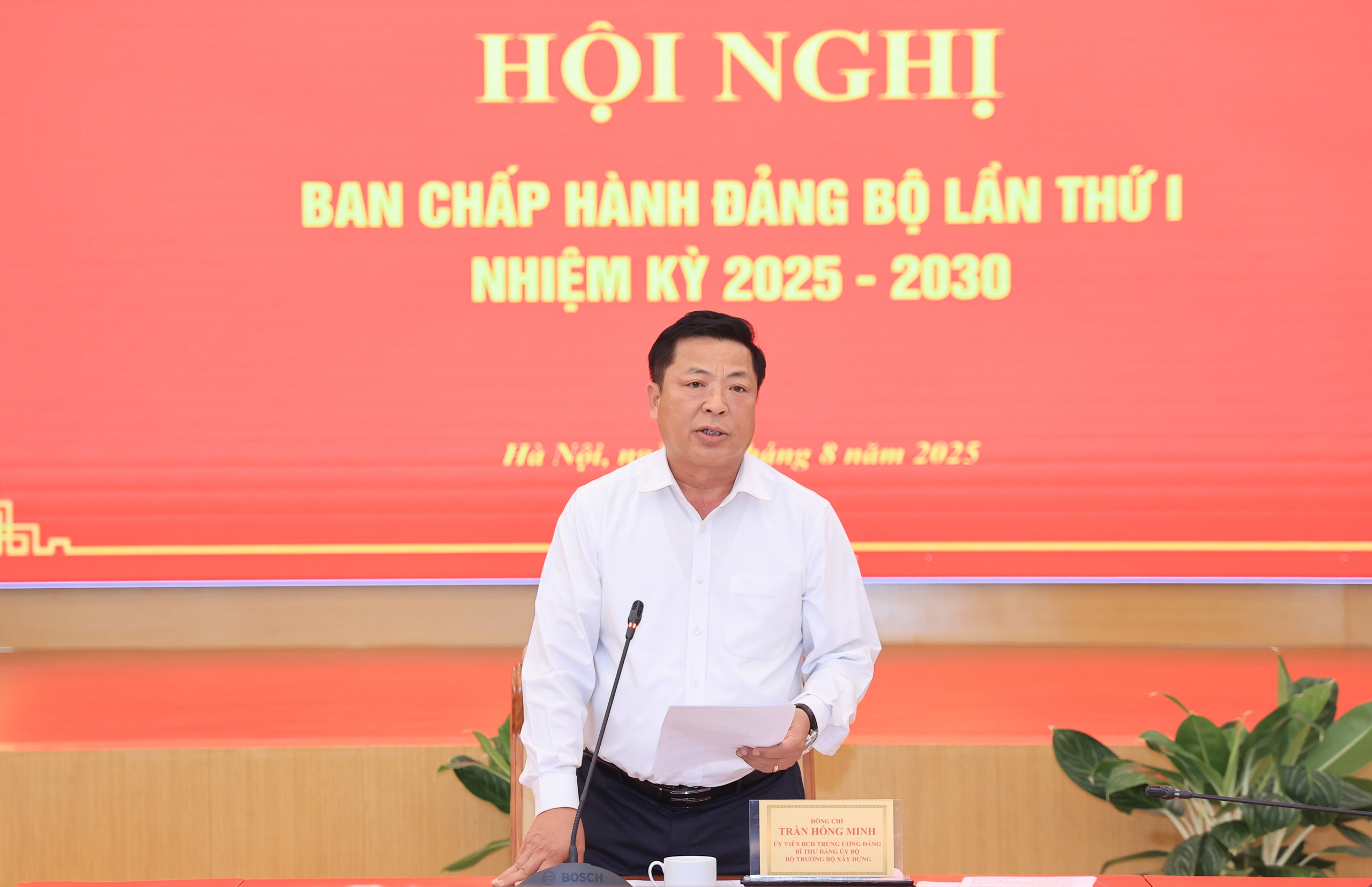 Đảng bộ Bộ Xây dựng: Tăng tốc ngay từ đầu nhiệm kỳ, hướng tới mục tiêu phát triển bền vững- Ảnh 1.
