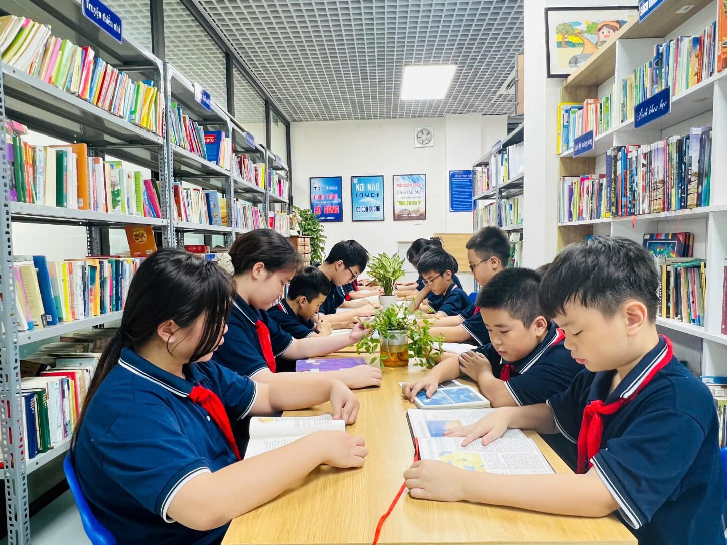 Dạy 2 buổi/ngày từ năm 2025: Nâng cao chất lượng giáo dục- Ảnh 1.