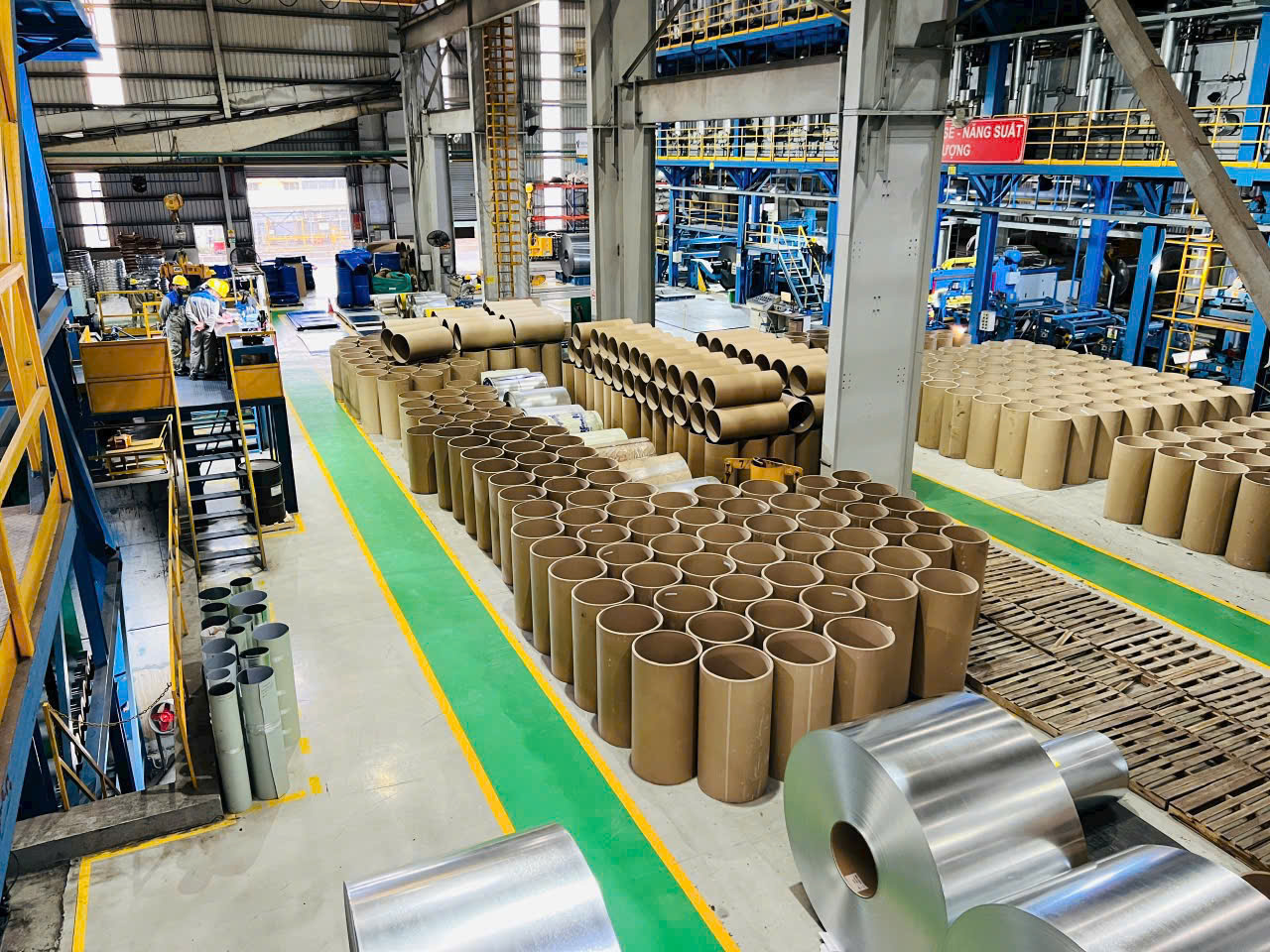 Thị trường vật liệu xây dựng tăng trưởng nhờ bất động sản và đầu tư công?- Ảnh 2.