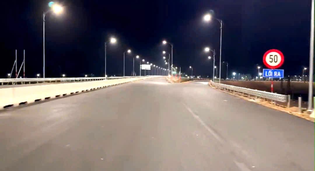 Toàn cảnh tuyến cao tốc hơn 12.400 tỷ đồng qua Gia Lai sắp cán đích- Ảnh 8. Toàn cảnh tuyến cao tốc hơn 12.400 tỷ đồng qua Gia Lai sắp cán đích- Ảnh 8.