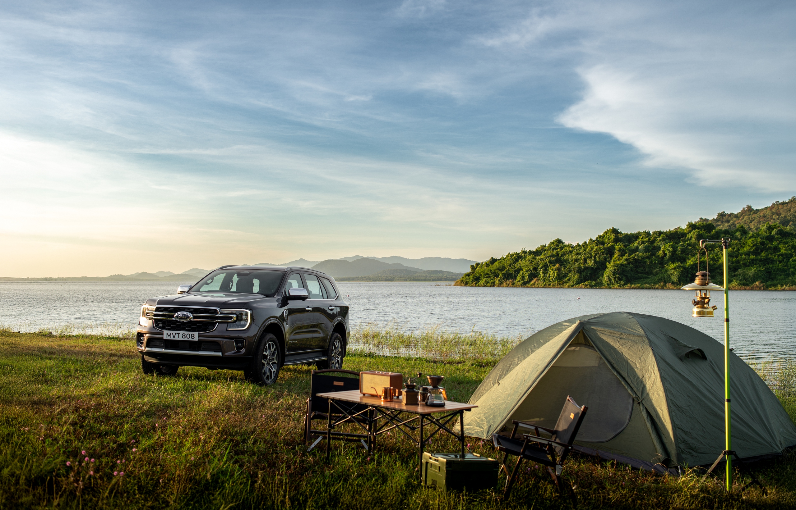 Mua Ranger Wildtrak được ưu đãi 100% lệ phí trước bạ- Ảnh 1. Mua Ranger Wildtrak được ưu đãi 100% lệ phí trước bạ- Ảnh 1.