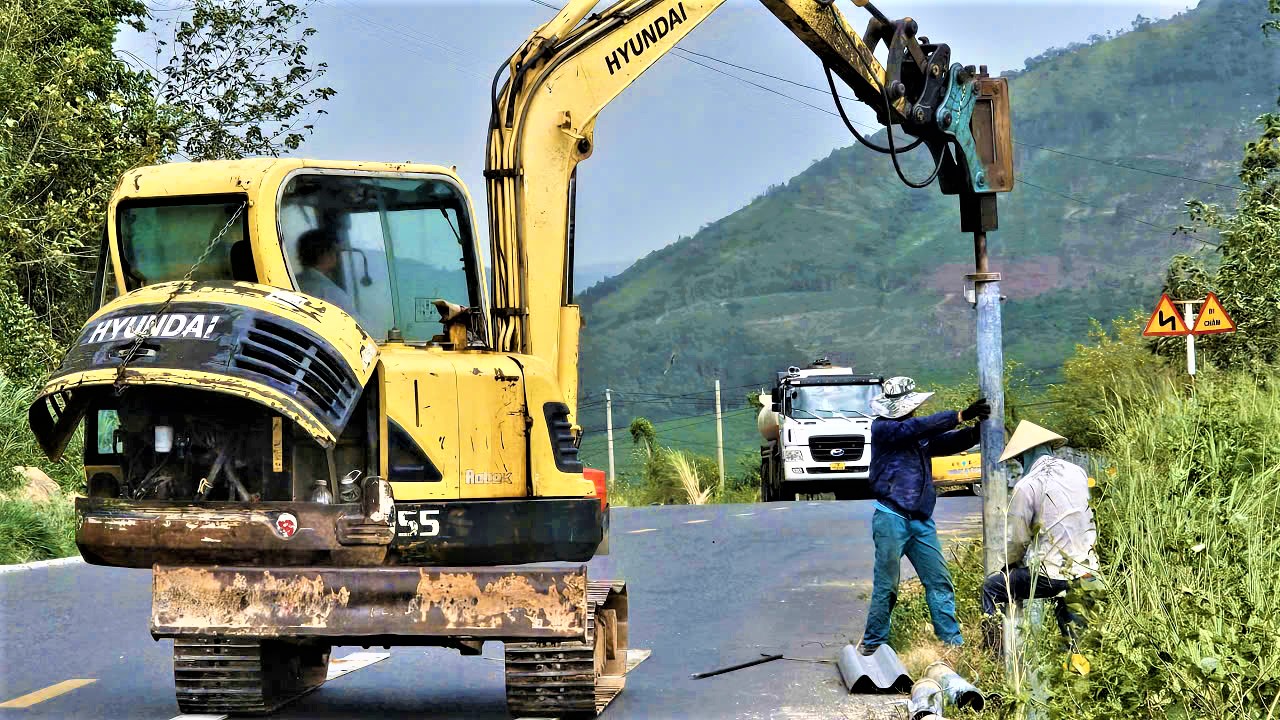 Vướng đất một hộ dân, dự án mở rộng quốc lộ 26 nguy cơ vỡ tiến độ lần hai- Ảnh 11. Vướng đất một hộ dân, dự án mở rộng quốc lộ 26 nguy cơ vỡ tiến độ lần hai- Ảnh 11.