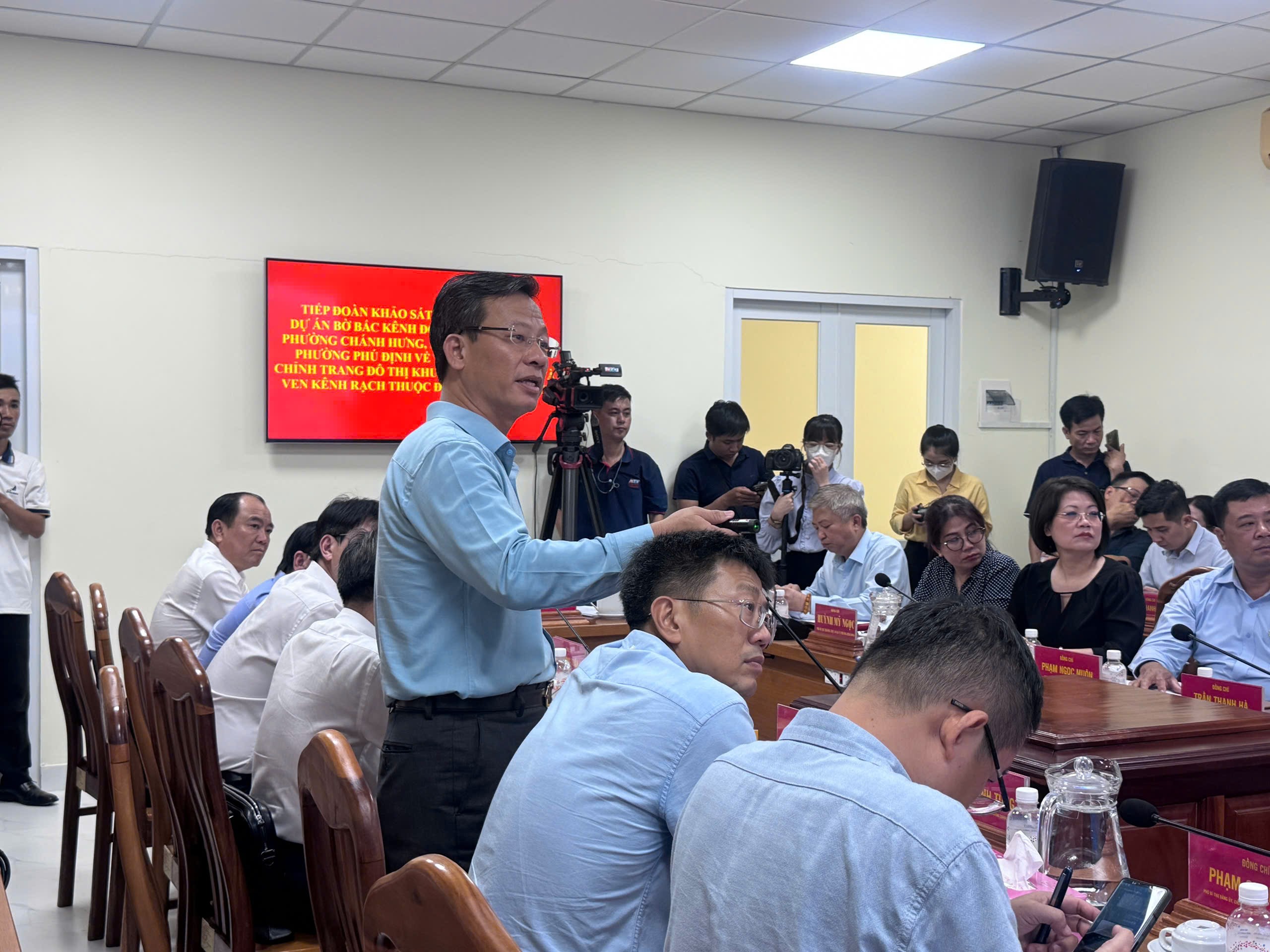 Sắp khởi công gói thầu đầu tiên dự án nạo vét, cải tạo môi trường bờ bắc Kênh Đôi- Ảnh 4. Sắp khởi công gói thầu đầu tiên dự án nạo vét, cải tạo môi trường bờ bắc Kênh Đôi- Ảnh 4.