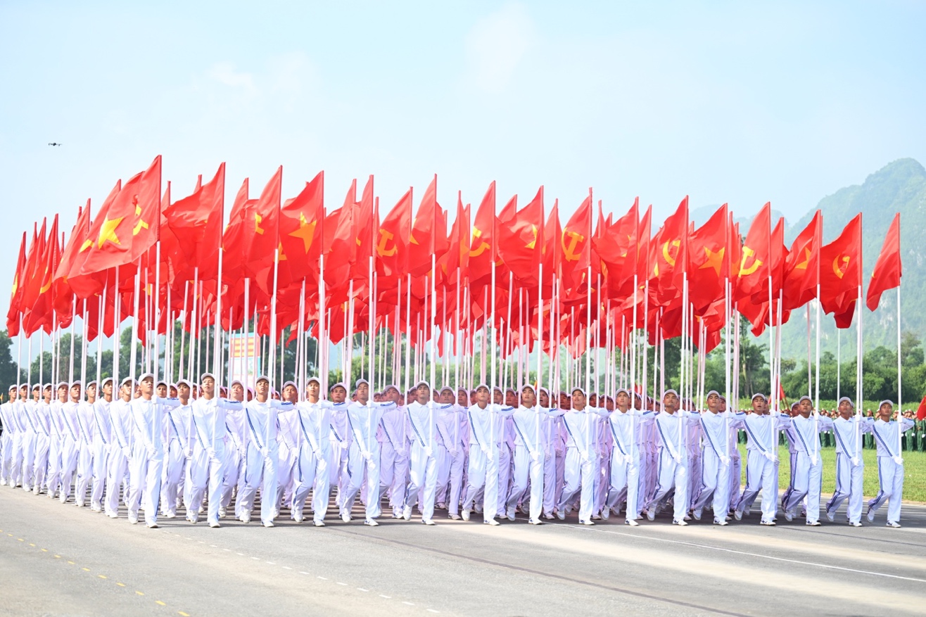 Toàn cảnh các khối diễu binh, diễu hành hợp luyện khi đại lễ đã cận kề- Ảnh 1. Toàn cảnh các khối diễu binh, diễu hành hợp luyện khi đại lễ đã cận kề- Ảnh 1.