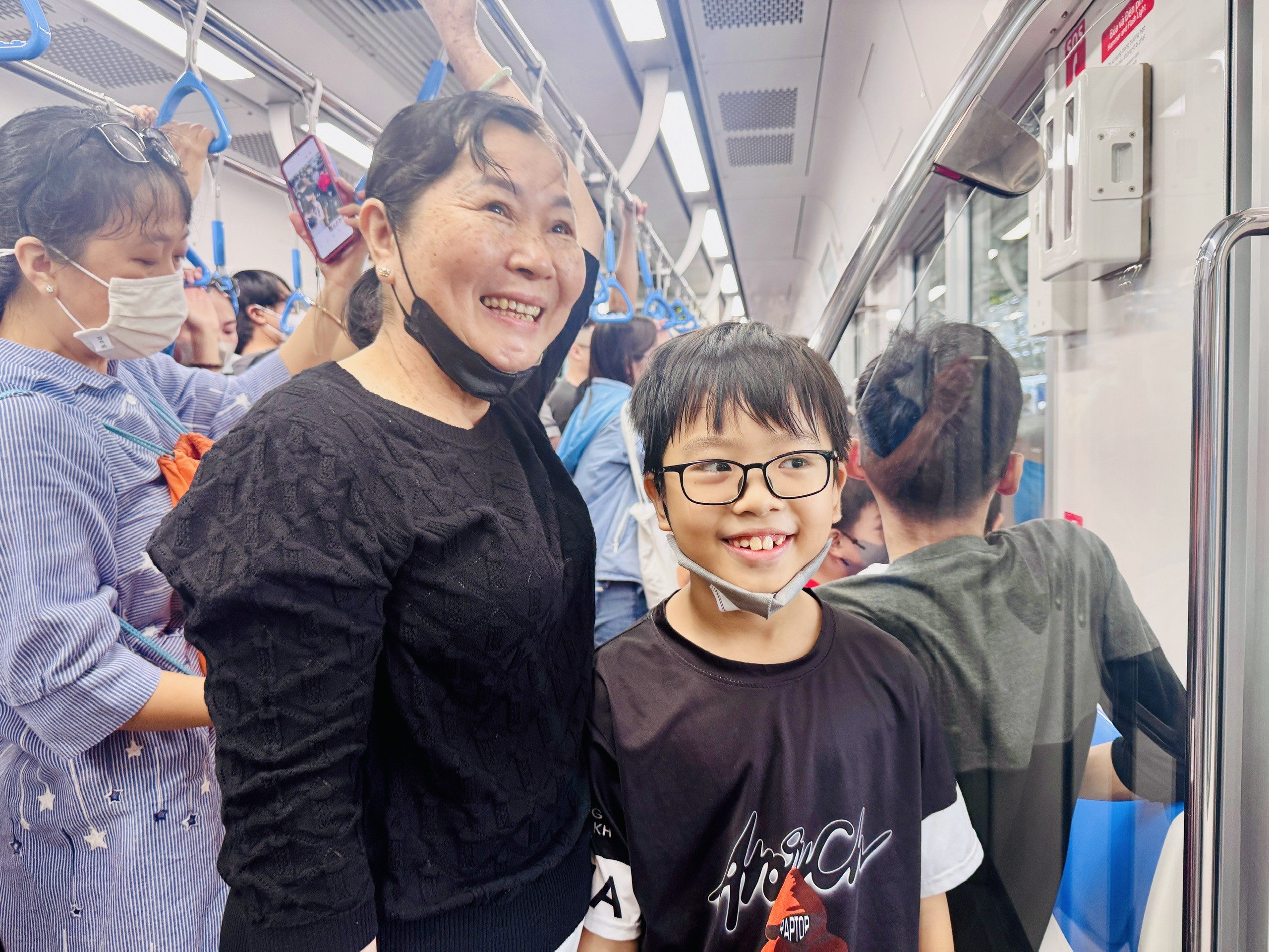 Metro phủ sóng: Hà Nội, TP.HCM tăng tốc trên những đường ray tương lai- Ảnh 2.