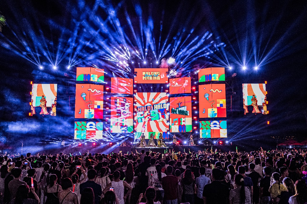 Halong Marina ra mắt Halo Bay Show, biểu tượng giải trí mới bên vịnh di sản- Ảnh 3. Halong Marina ra mắt Halo Bay Show, biểu tượng giải trí mới bên vịnh di sản- Ảnh 3.