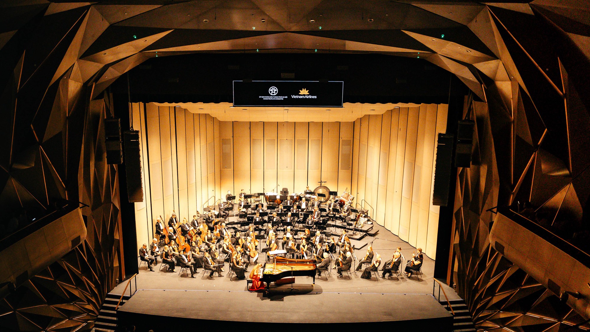 Đón chờ âm nhạc đỉnh cao tại “Vietnam Airlines Classic - Hanoi Concert 2025”- Ảnh 1. Đón chờ âm nhạc đỉnh cao tại “Vietnam Airlines Classic - Hanoi Concert 2025”- Ảnh 1.