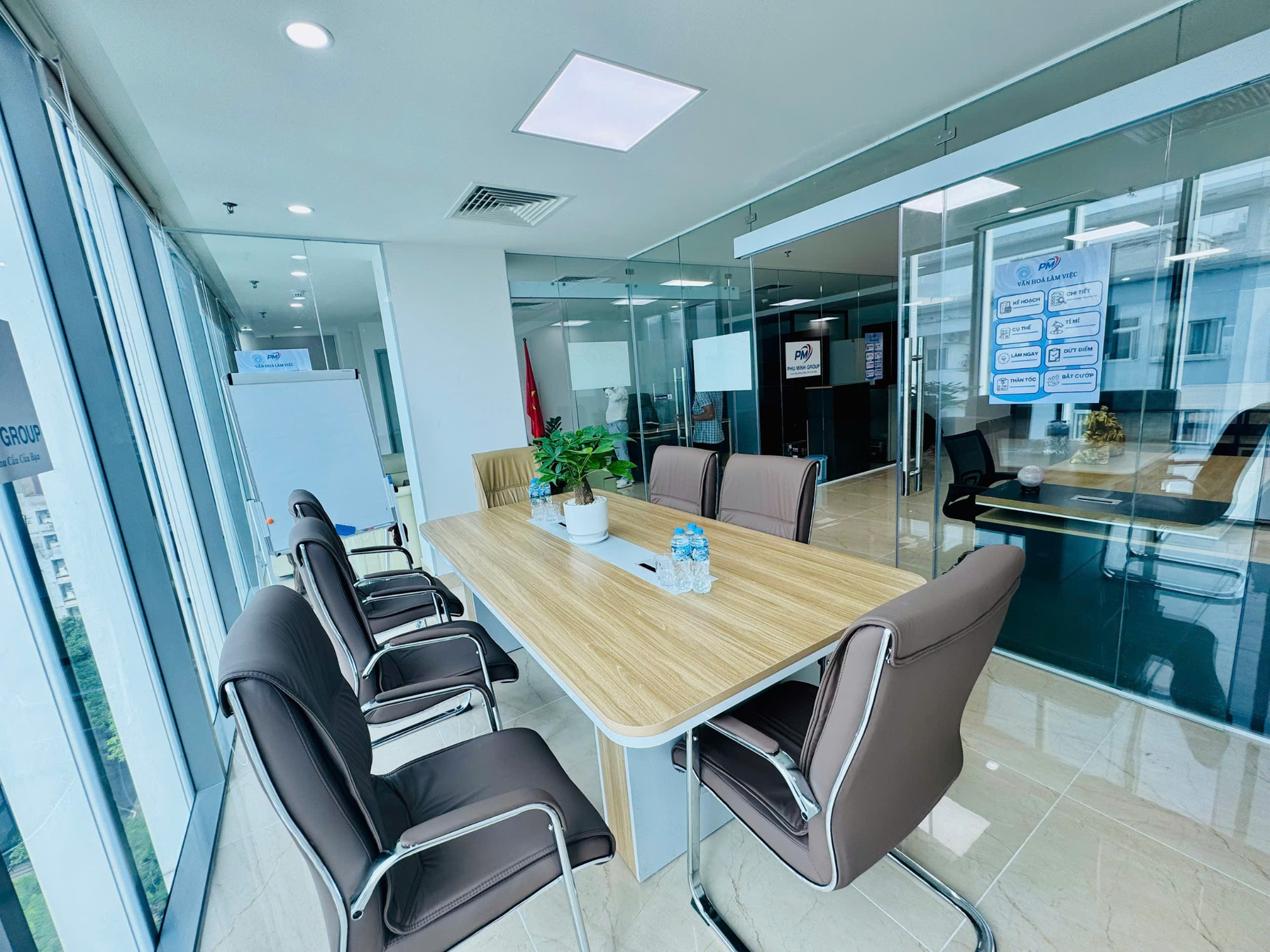 Ưu đãi vàng từ Phú Minh Group: Cơ hội tiết kiệm chi phí thuê văn phòng cho doanh nghiệp- Ảnh 4. Ưu đãi vàng từ Phú Minh Group: Cơ hội tiết kiệm chi phí thuê văn phòng cho doanh nghiệp- Ảnh 4.