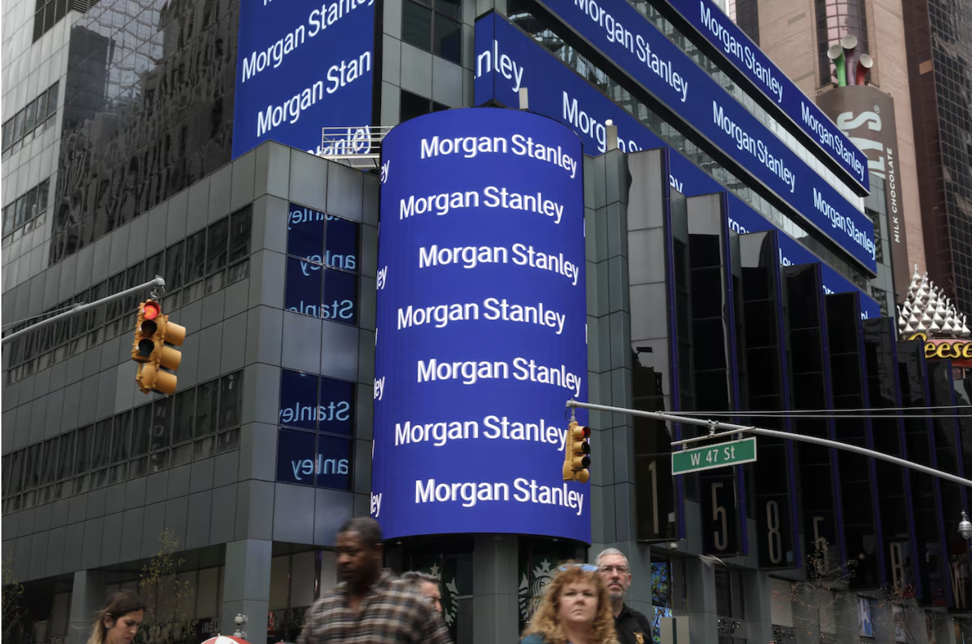 Ngân hàng Morgan Stanley dự báo Fed cắt giảm lãi suất ba lần trong năm nay- Ảnh 1.