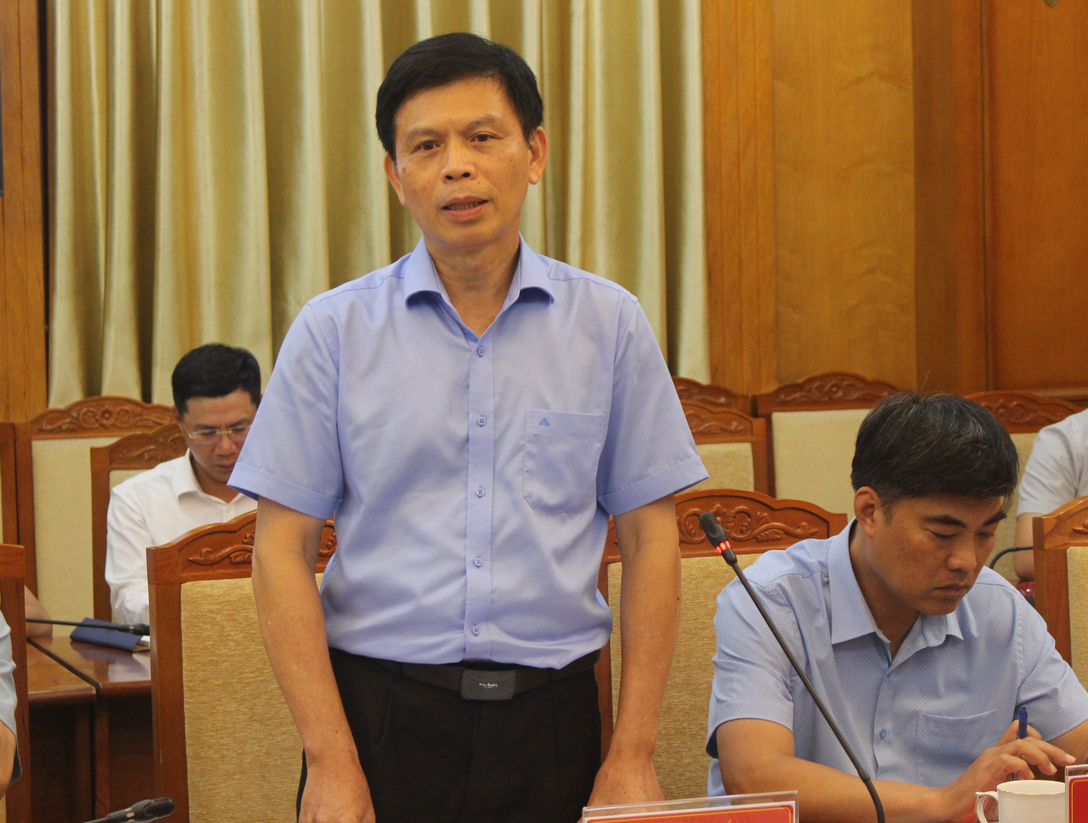Bộ trưởng Trần Hồng Minh: Sớm khắc phục vướng mắc quy hoạch và hạ tầng tại Bắc Ninh- Ảnh 4. Bộ trưởng Trần Hồng Minh: Sớm khắc phục vướng mắc quy hoạch và hạ tầng tại Bắc Ninh- Ảnh 4.