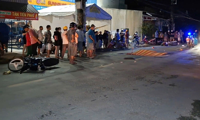 Hiện trường vụ tai nạn - Ảnh: Báo Tiền phong. Hiện trường vụ tai nạn - Ảnh: Báo Tiền phong.