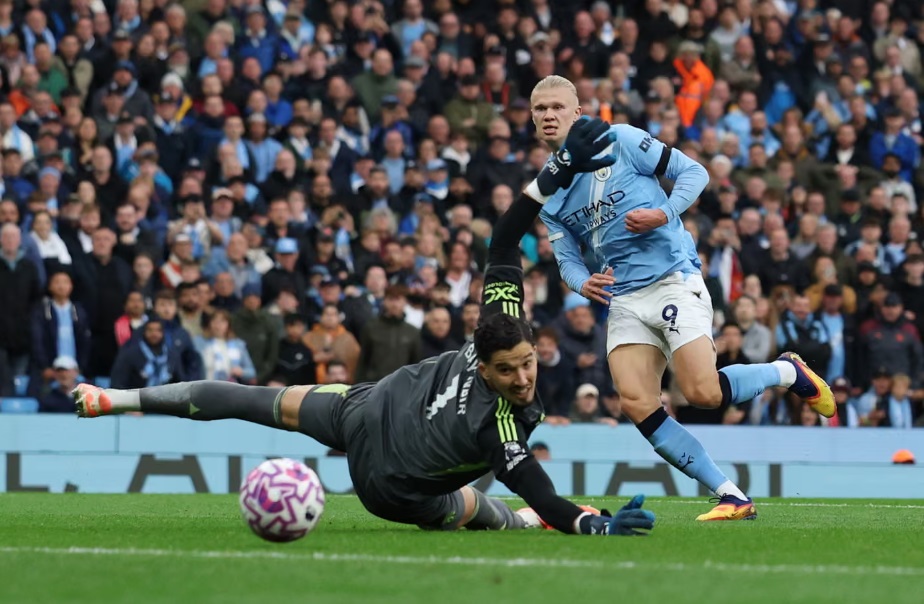 Haaland lập cú đúp, Man City dễ dàng hạ gục MU- Ảnh 2. Haaland lập cú đúp, Man City dễ dàng hạ gục MU- Ảnh 2.