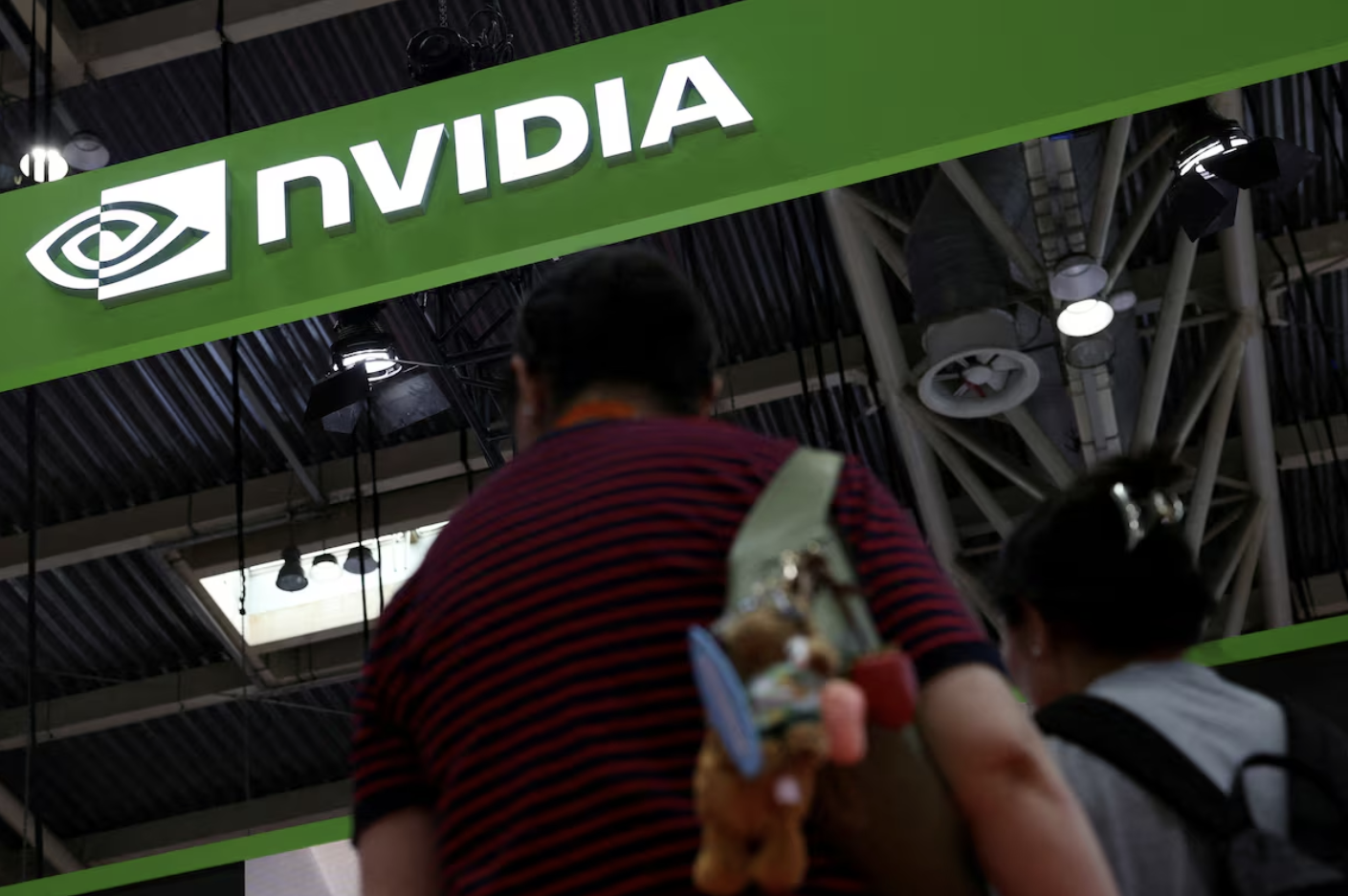 Trung Quốc tuyên bố Nvidia vi phạm luật chống độc quyền- Ảnh 1. Trung Quốc tuyên bố Nvidia vi phạm luật chống độc quyền- Ảnh 1.