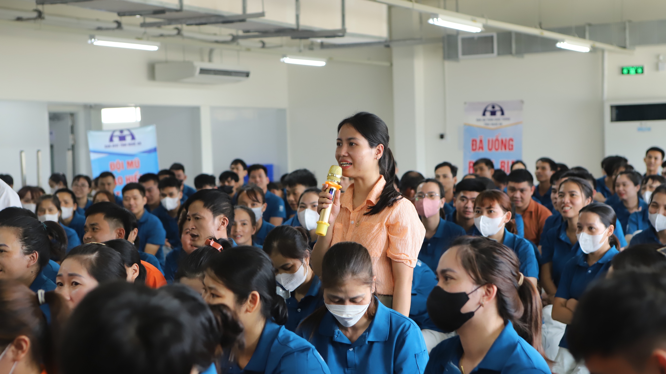 Nhân rộng mô hình "Công nhân giữ gìn an toàn giao thông", sáng kiến từ thực tiễn- Ảnh 4. Nhân rộng mô hình "Công nhân giữ gìn an toàn giao thông", sáng kiến từ thực tiễn- Ảnh 4.