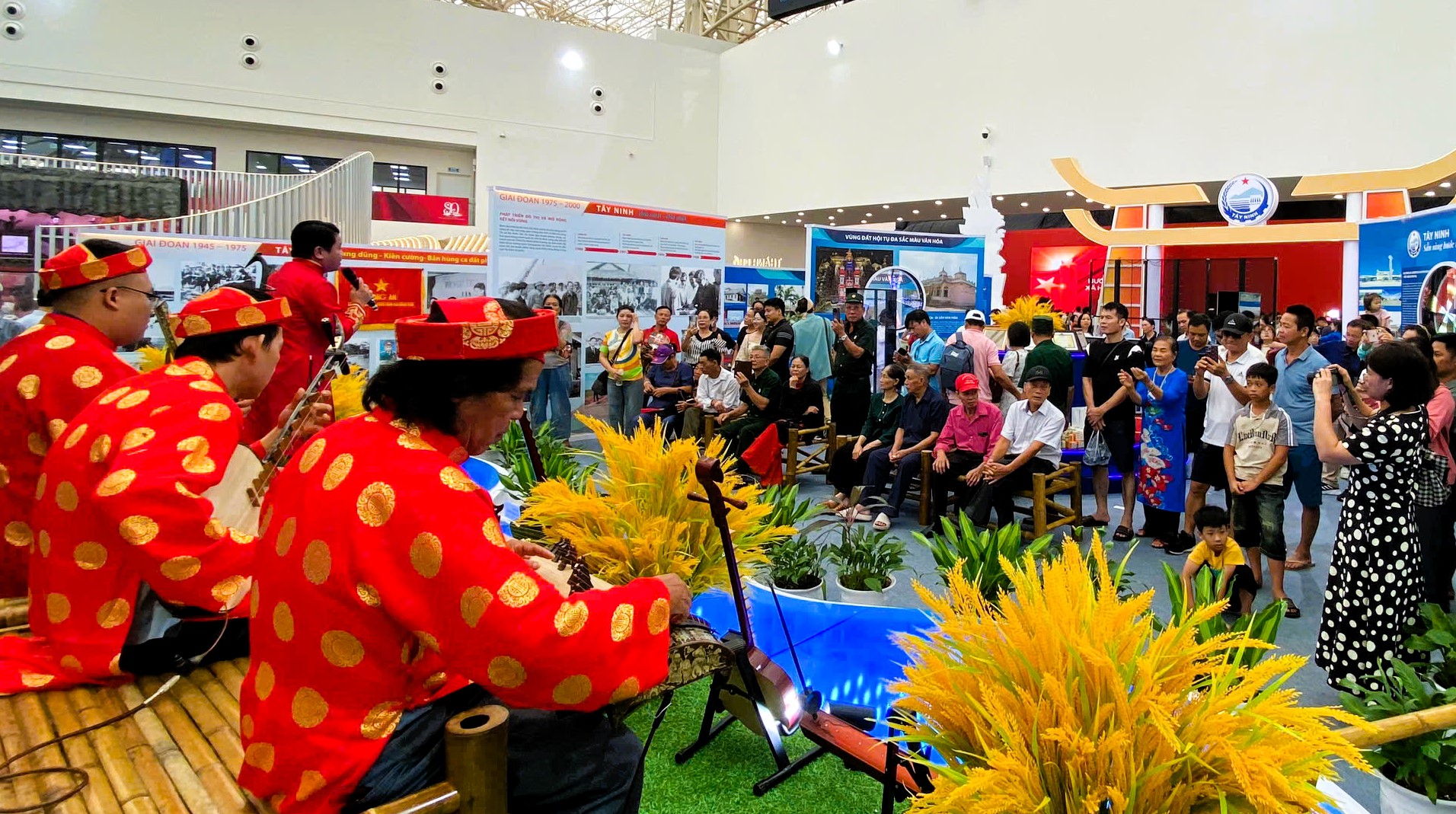 Sức hút không gian kiến trúc, đô thị di sản tại Triển lãm A80- Ảnh 33. Sức hút không gian kiến trúc, đô thị di sản tại Triển lãm A80- Ảnh 33.