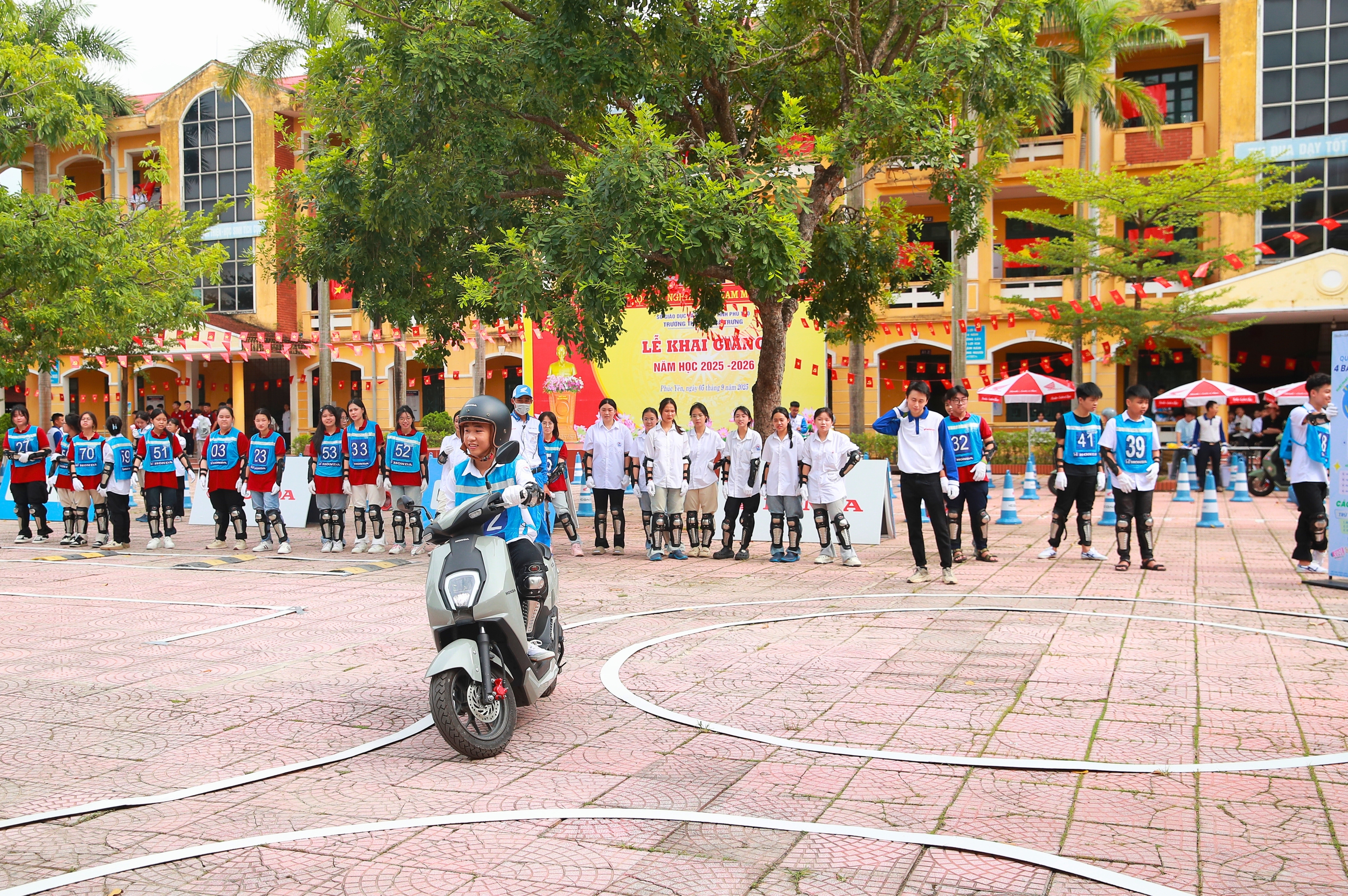 Honda Việt Nam tái khởi động khoá bồi dưỡng lái xe an toàn cho học sinh- Ảnh 2.