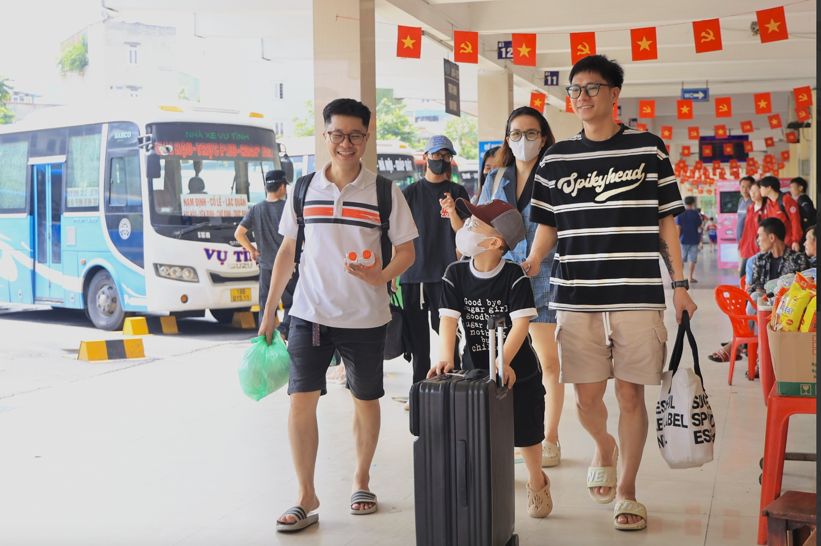 Dễ dàng xây dựng giá vé xe khách tuyến cố định nhờ có đặc điểm kinh tế - kỹ thuật- Ảnh 2.