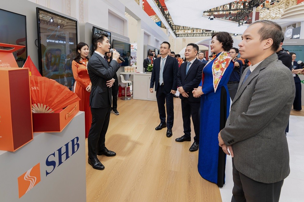 SHB trình diễn ấn tượng đặc biệt tại triển lãm 80 năm thành tựu đất nước- Ảnh 1.