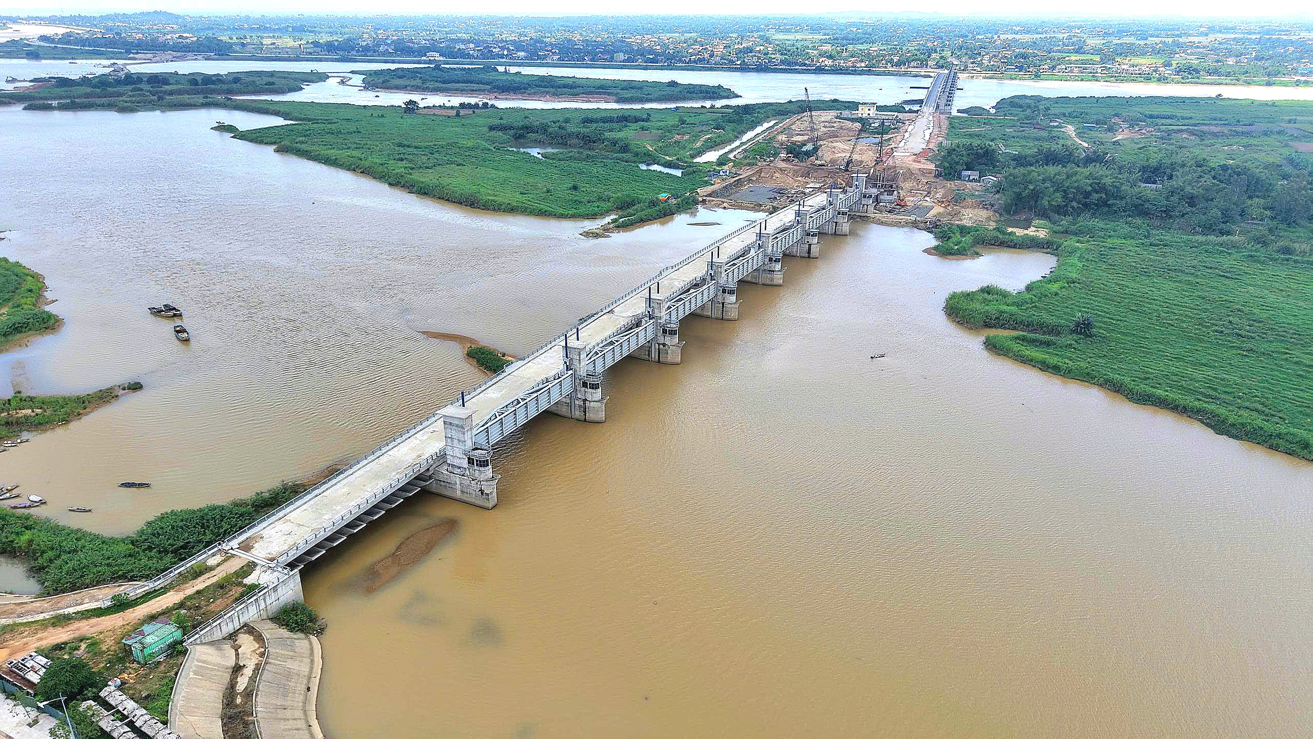 Quảng Ngãi chạy đua đưa các dự án nghìn tỷ đồng trên sông Trà Khúc về đích năm 2025- Ảnh 1.