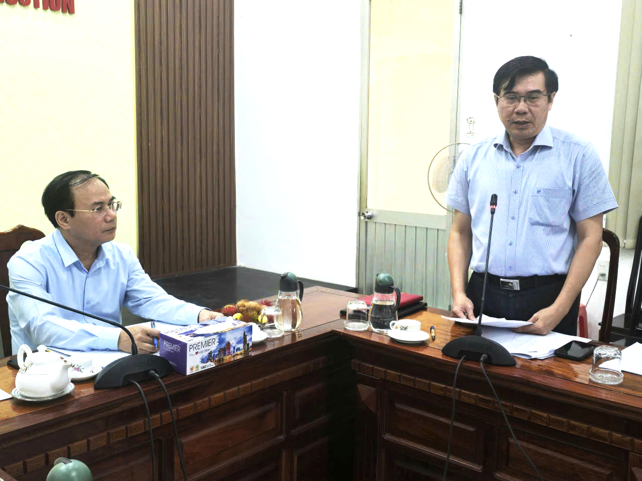 Thứ trưởng Nguyễn Văn Sinh: Gỡ vướng chính quyền hai cấp, thúc đẩy nhà ở xã hội Cần Thơ- Ảnh 1.