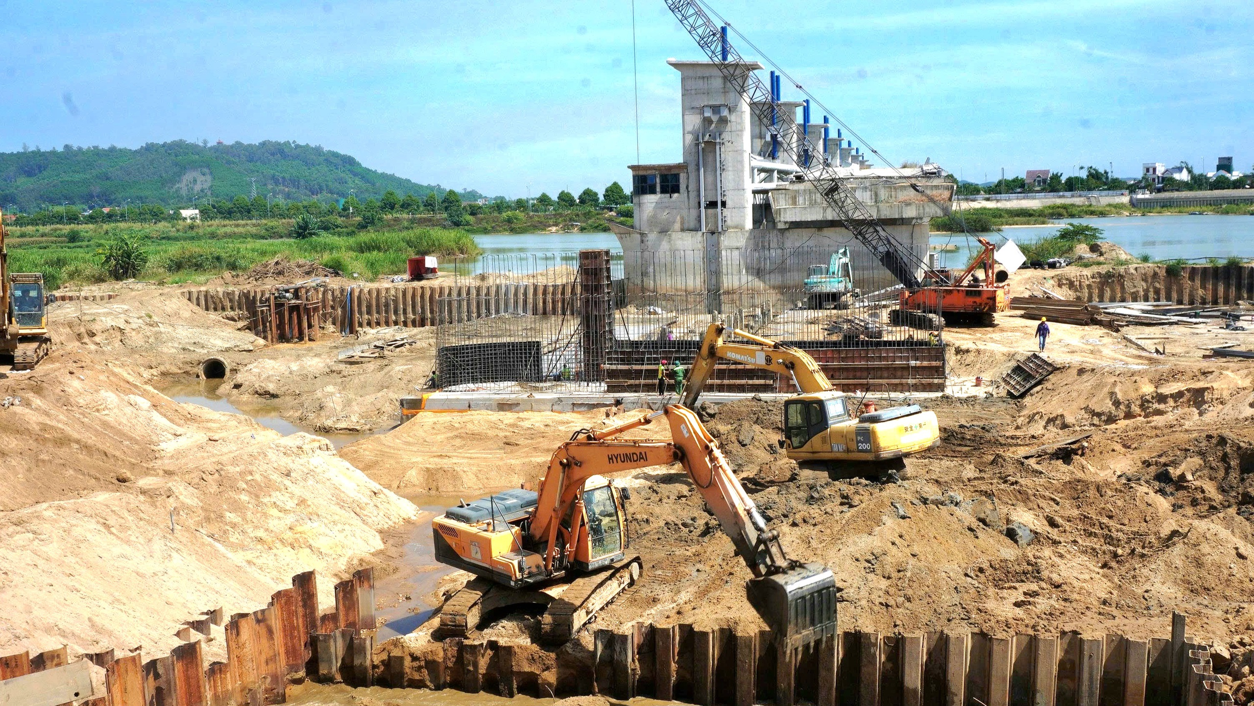 Quảng Ngãi chạy đua đưa các dự án nghìn tỷ đồng trên sông Trà Khúc về đích năm 2025- Ảnh 2.