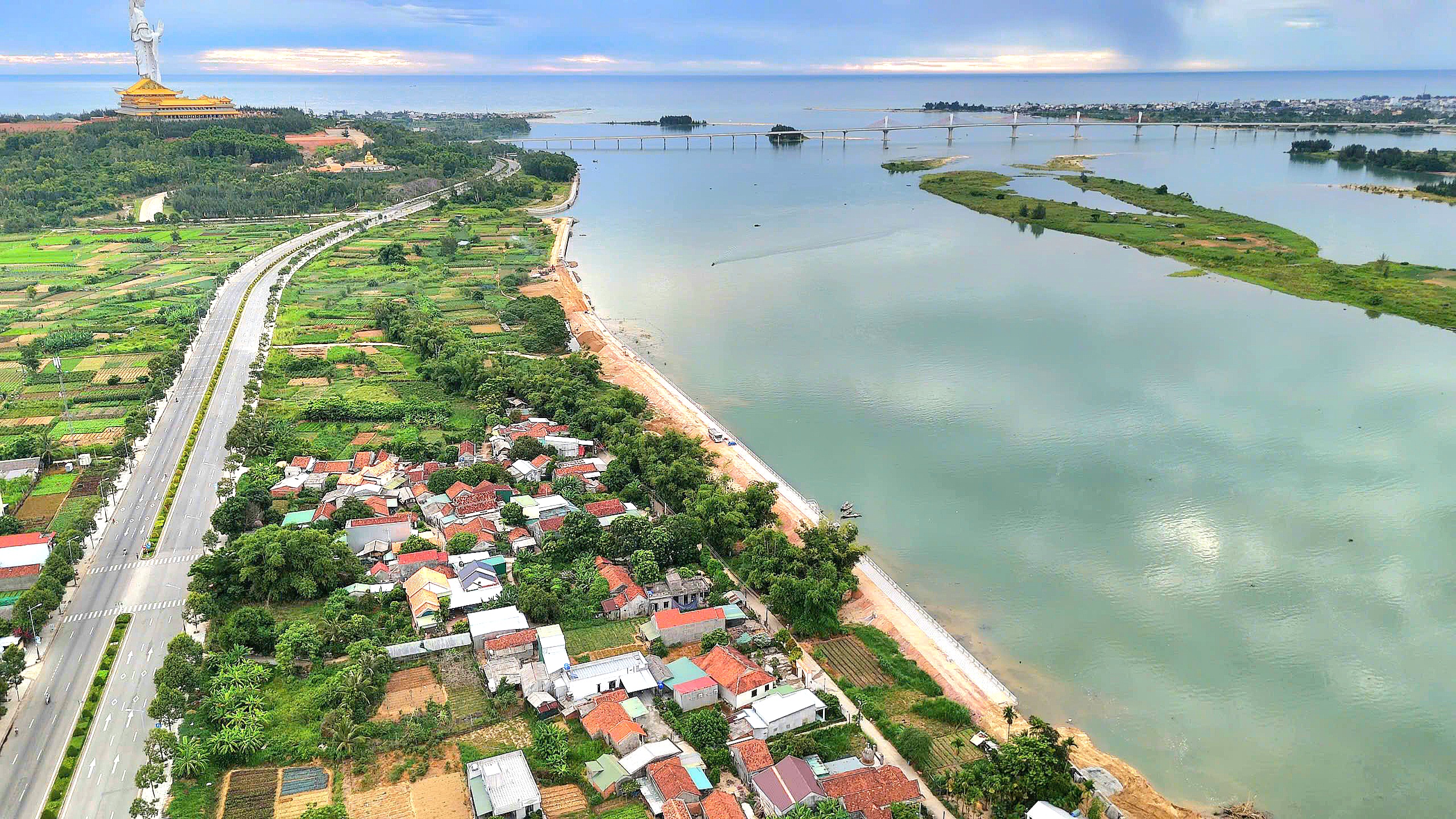 Quảng Ngãi chạy đua đưa các dự án nghìn tỷ đồng trên sông Trà Khúc về đích năm 2025- Ảnh 6.