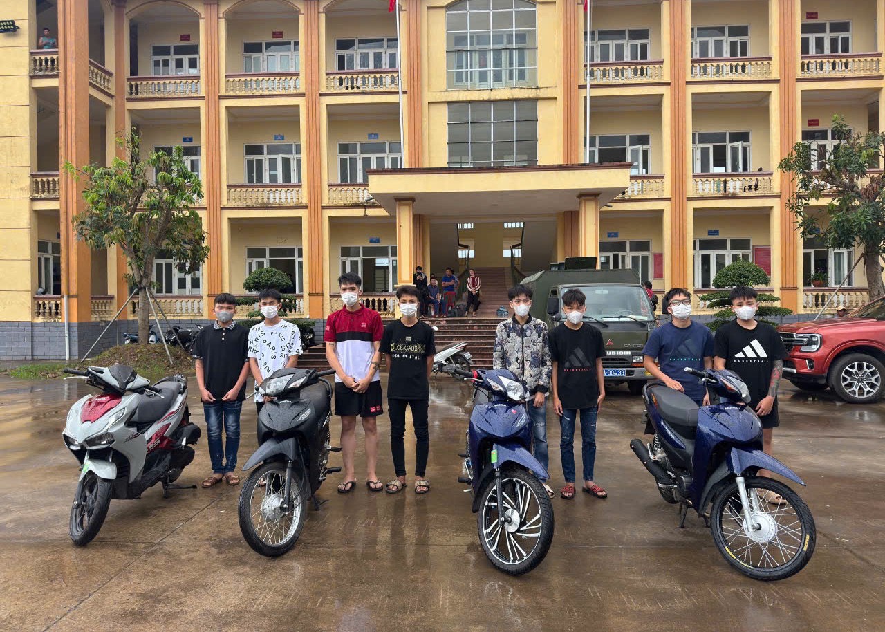 Ninh Bình: Tạm giữ 8 đối tượng gây rối khiến 3 người vô can gặp tai nạn giao thông- Ảnh 1.