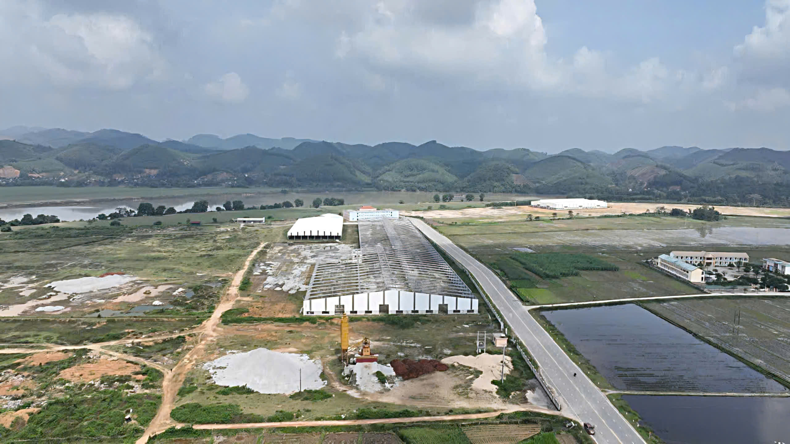 Nghệ An: Các phường, xã điều chỉnh quy hoạch, thu hút đầu tư hạ tầng cụm công nghiệp- Ảnh 3.