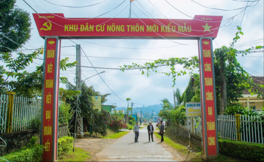 Lâm Đồng: Nông thôn mới lan tỏa từ sự đồng thuận của nhân dân- Ảnh 2. Lâm Đồng: Nông thôn mới lan tỏa từ sự đồng thuận của nhân dân- Ảnh 2.