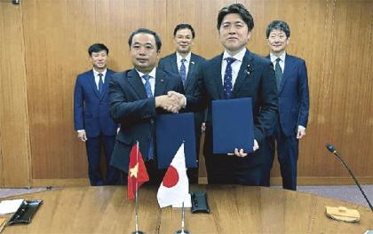 Japan, Vietnam renew memorandum on water-related disaster risk management- Ảnh 1. Japan, Vietnam renew memorandum on water-related disaster risk management- Ảnh 1.