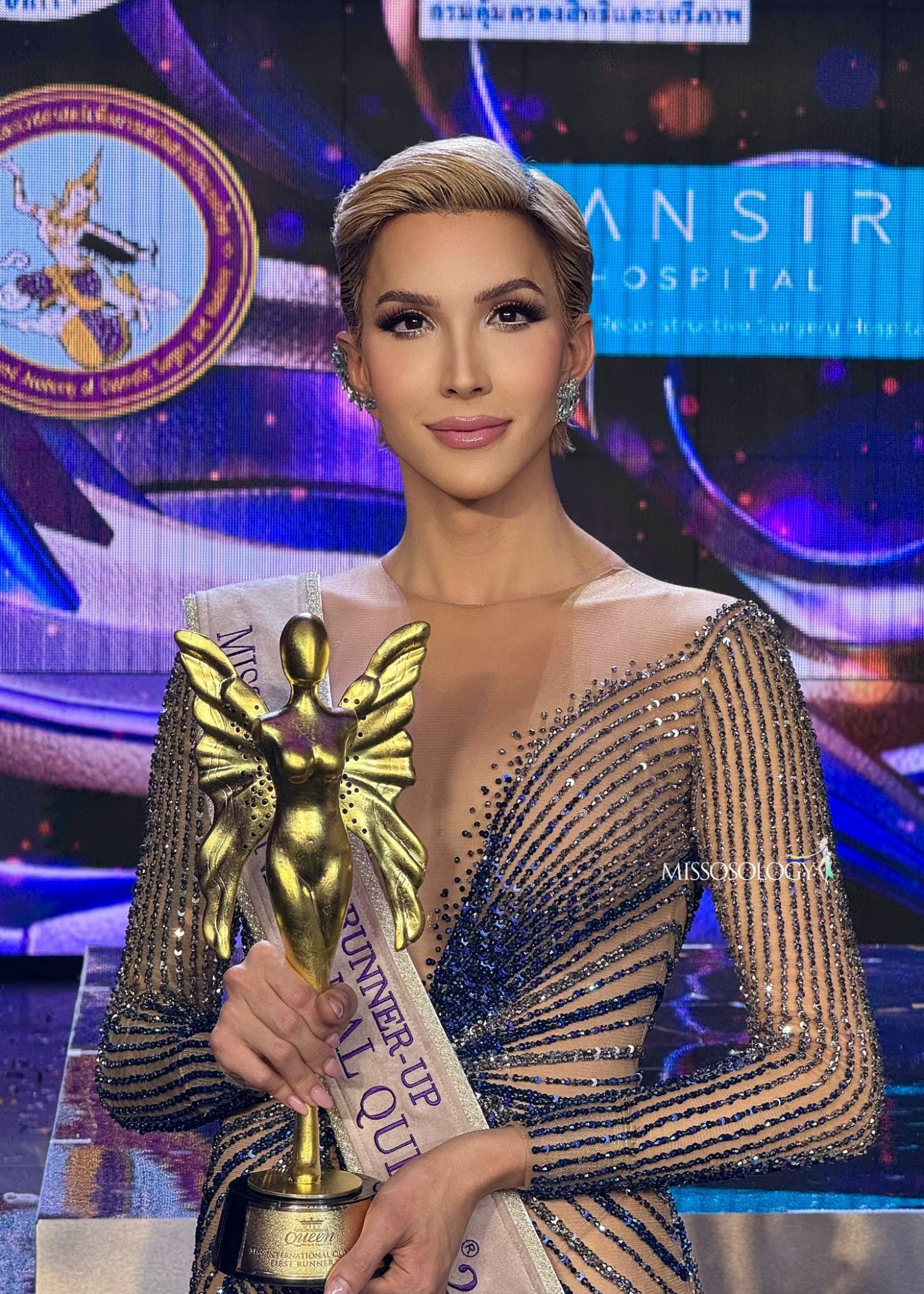 Tân Miss International Queen 2025 nói gì khi bị á hậu 2 tố bắt nạt?- Ảnh 2.