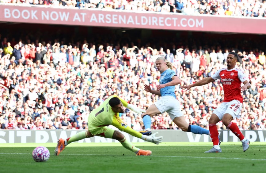 Martinelli hóa người hung, Arsenal thoát thua trước Man City- Ảnh 1. Martinelli hóa người hung, Arsenal thoát thua trước Man City- Ảnh 1.