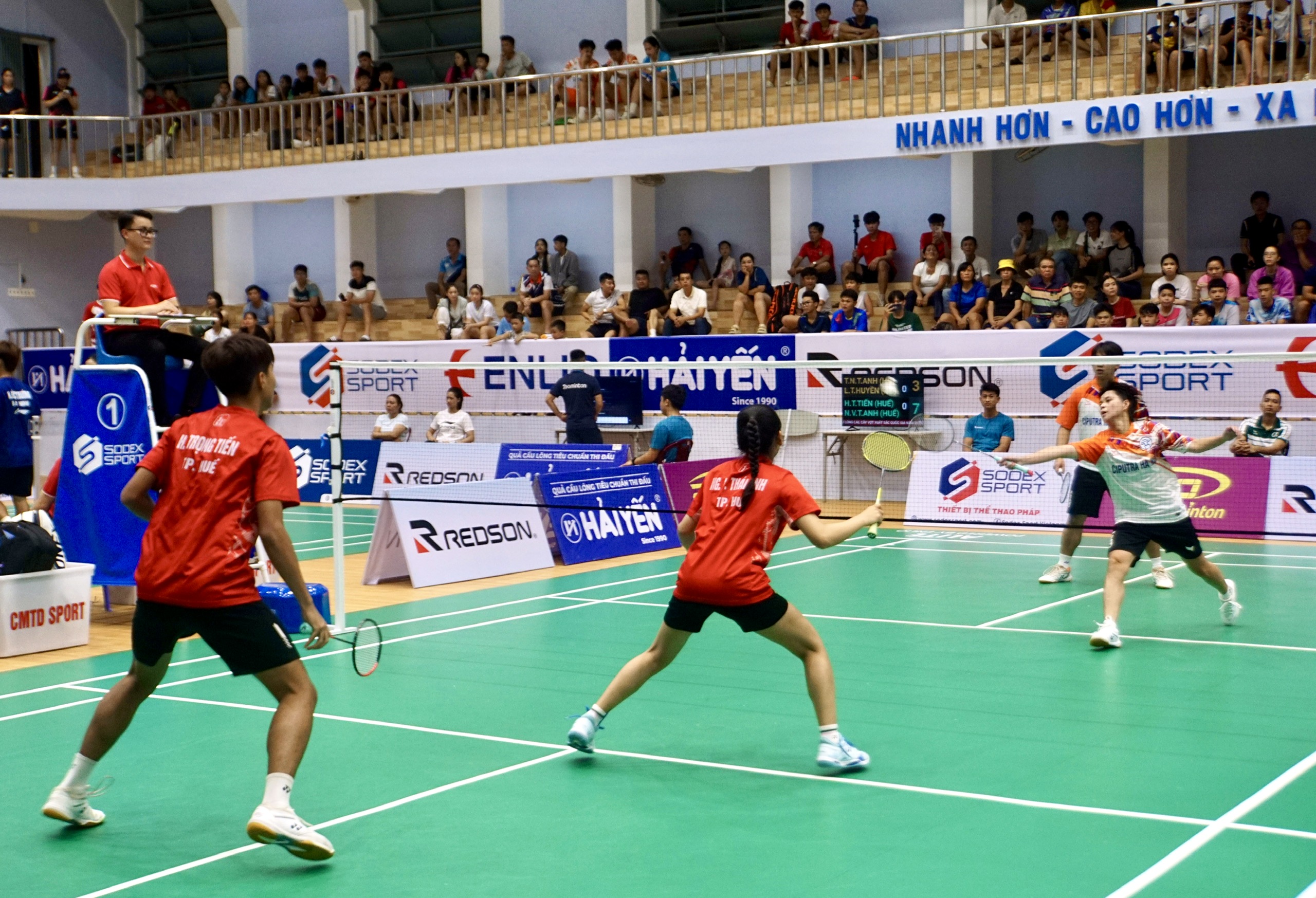 Khai mạc Giải vô địch Cầu lông các cây vợt xuất sắc quốc gia 2025 tại Gia Lai- Ảnh 2. Khai mạc Giải vô địch Cầu lông các cây vợt xuất sắc quốc gia 2025 tại Gia Lai- Ảnh 2.