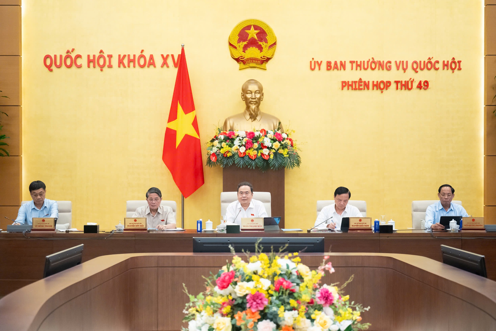 Siết kỷ luật, làm rõ trách nhiệm trong vi phạm xây dựng, tổ chức thi hành pháp luật- Ảnh 2. Siết kỷ luật, làm rõ trách nhiệm trong vi phạm xây dựng, tổ chức thi hành pháp luật- Ảnh 2.