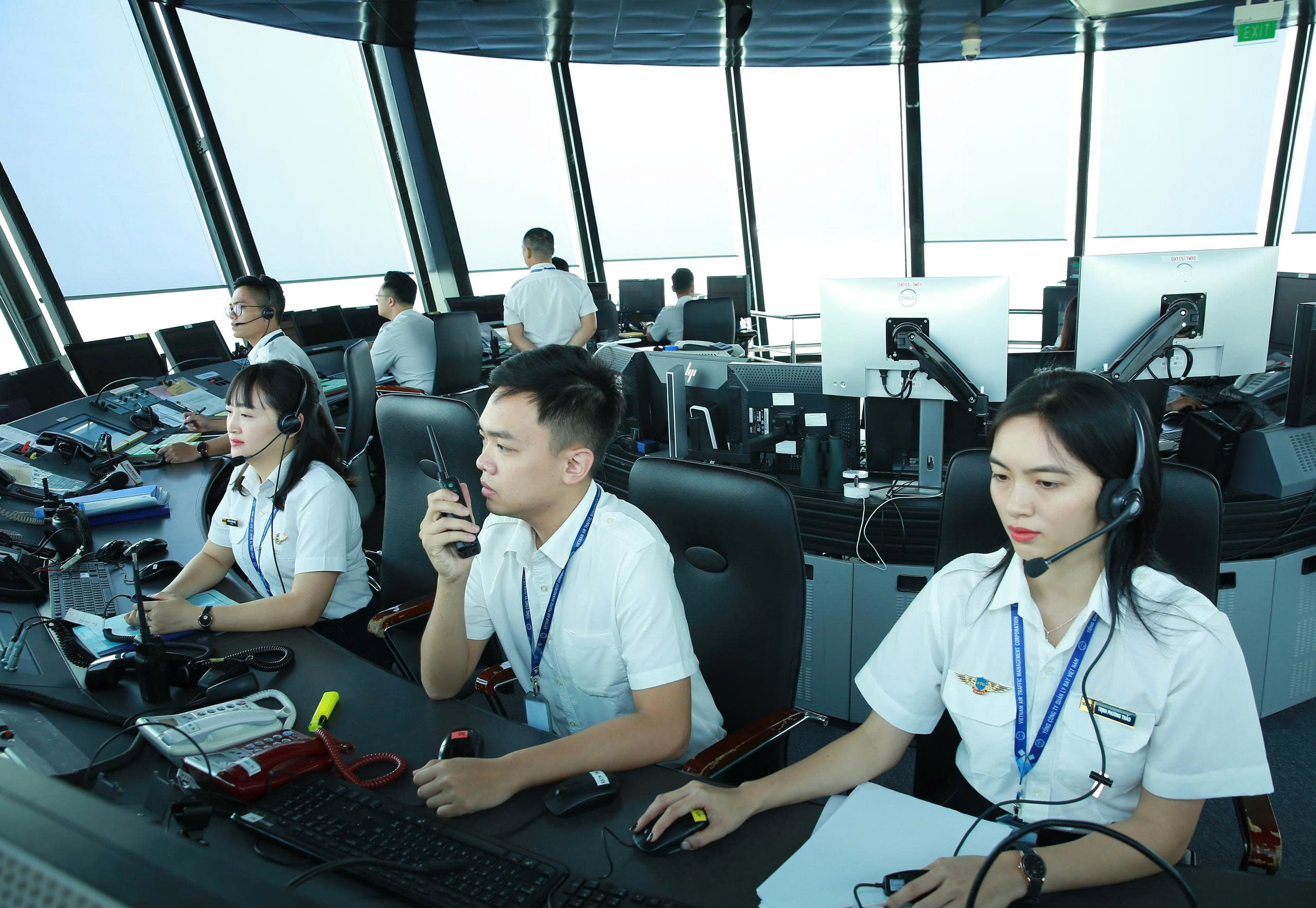 Bộ Xây dựng yêu cầu siết chặt an toàn, an ninh hàng không trên toàn quốc- Ảnh 2. Bộ Xây dựng yêu cầu siết chặt an toàn, an ninh hàng không trên toàn quốc- Ảnh 2.
