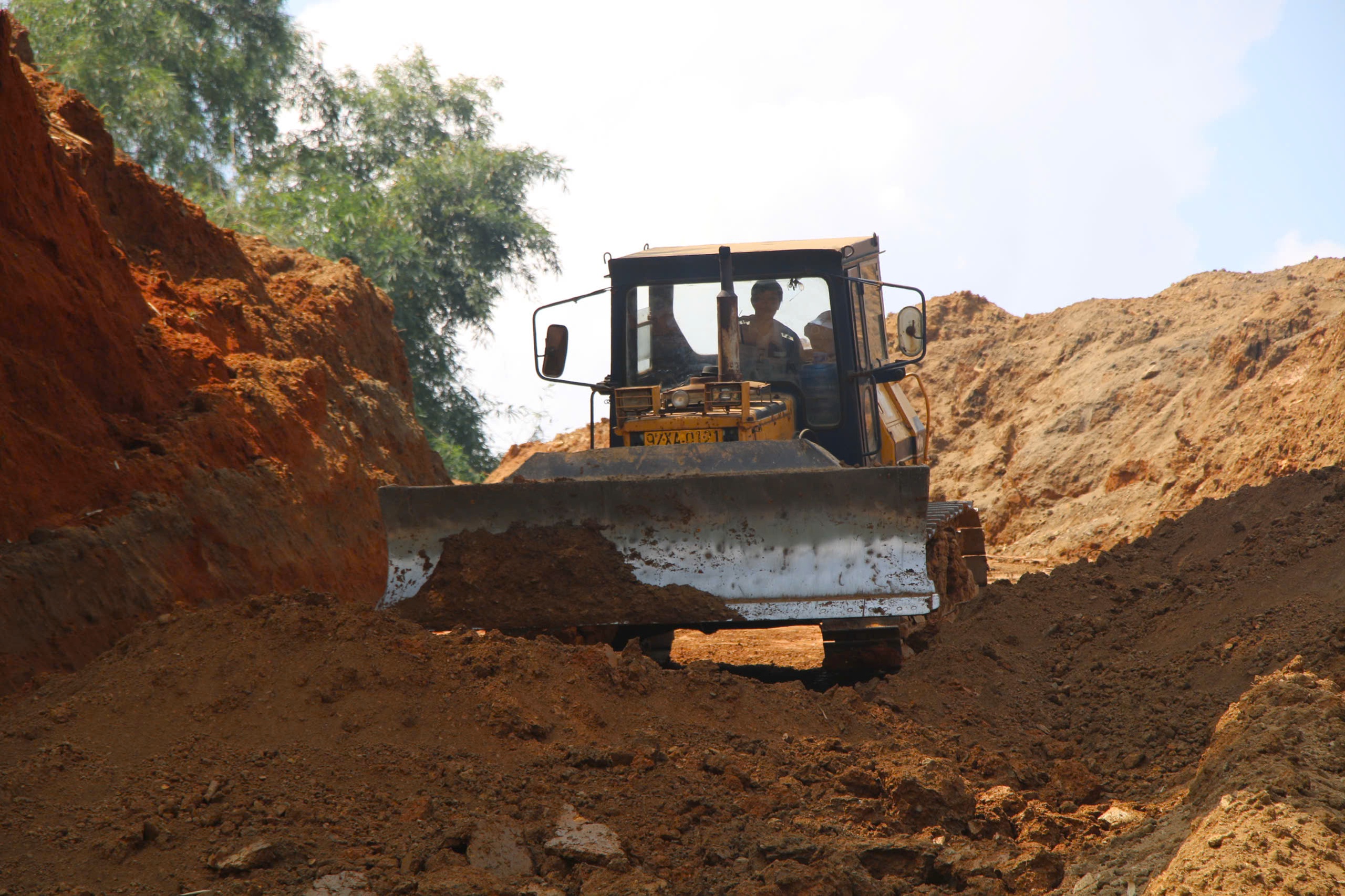 Chính sách đặc thù cấp phép mỏ vật liệu tạo "bàn đạp" đưa loạt cao tốc về đích sớm- Ảnh 2.