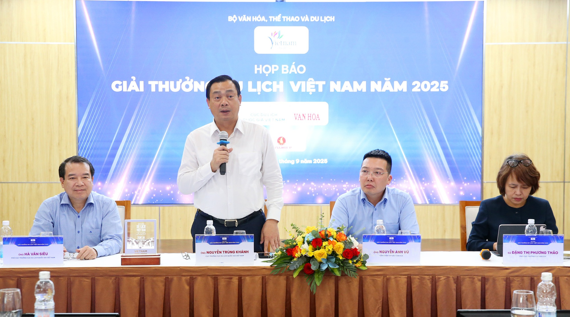 18 danh hiệu danh giá chờ đợi chủ nhân tại Giải thưởng Du lịch Việt Nam 2025- Ảnh 1. 18 danh hiệu danh giá chờ đợi chủ nhân tại Giải thưởng Du lịch Việt Nam 2025- Ảnh 1.