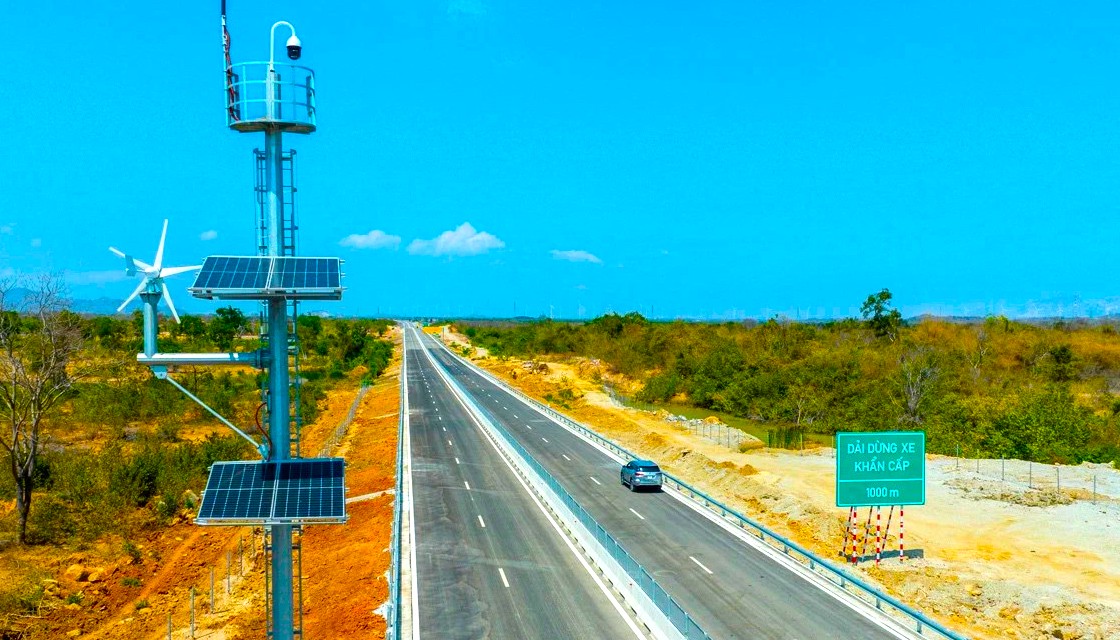 Bộ Xây dựng lập 2 tổ công tác kiểm tra hệ thống giao thông thông minh trên cao tốc- Ảnh 1.