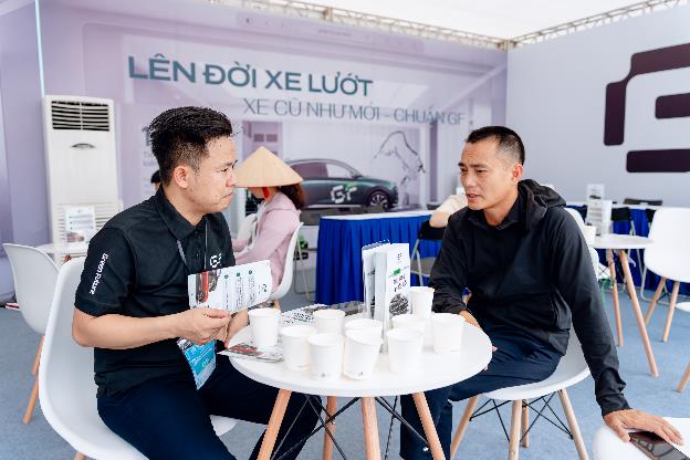 VF 8 “lướt chuẩn GF”: Mua xe cũ, nhận đặc quyền như xe mới- Ảnh 3. VF 8 “lướt chuẩn GF”: Mua xe cũ, nhận đặc quyền như xe mới- Ảnh 3.