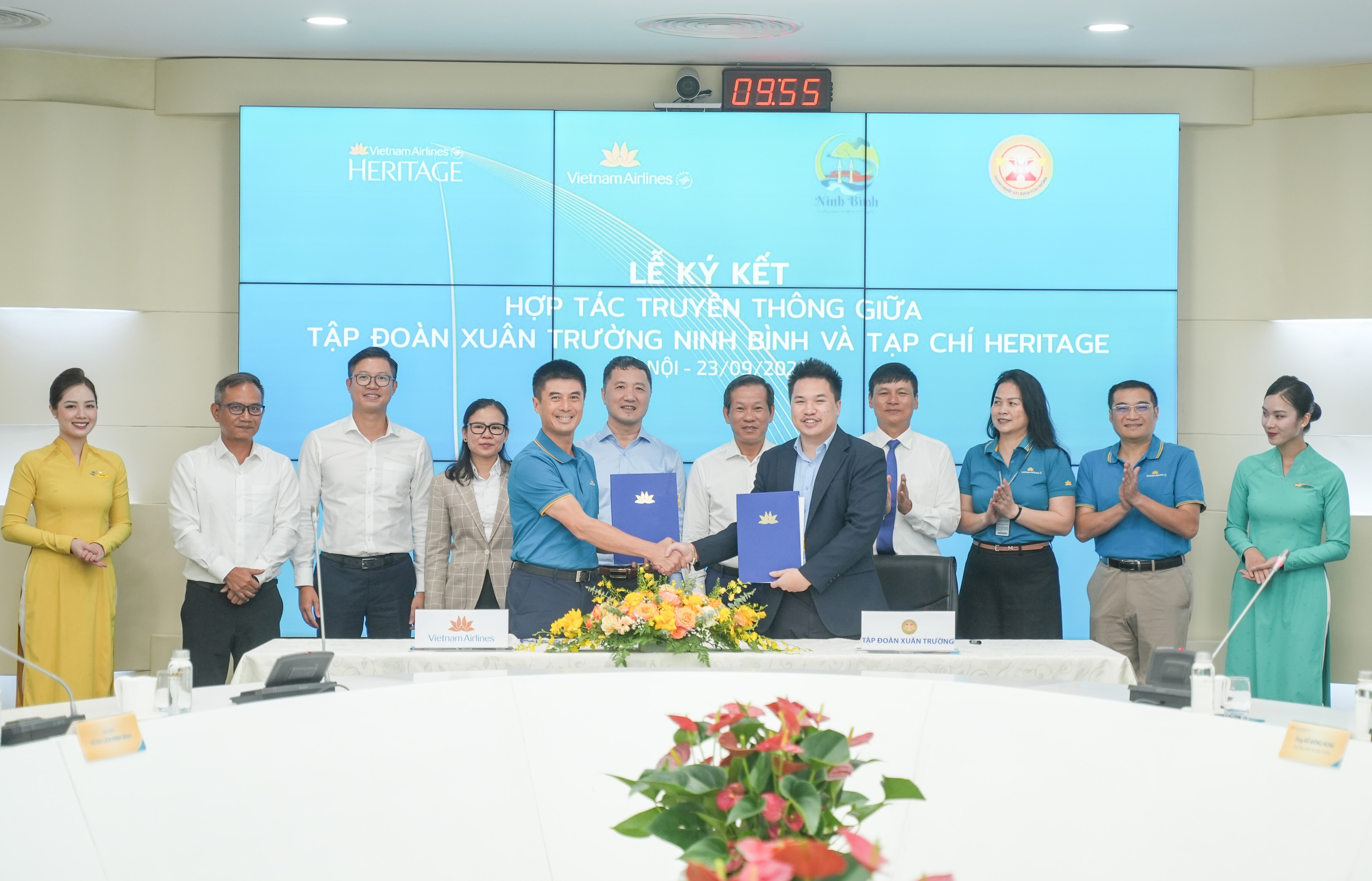 Vietnam Airlines “sải cánh” đưa du lịch Ninh Bình vươn tầm quốc tế- Ảnh 1.