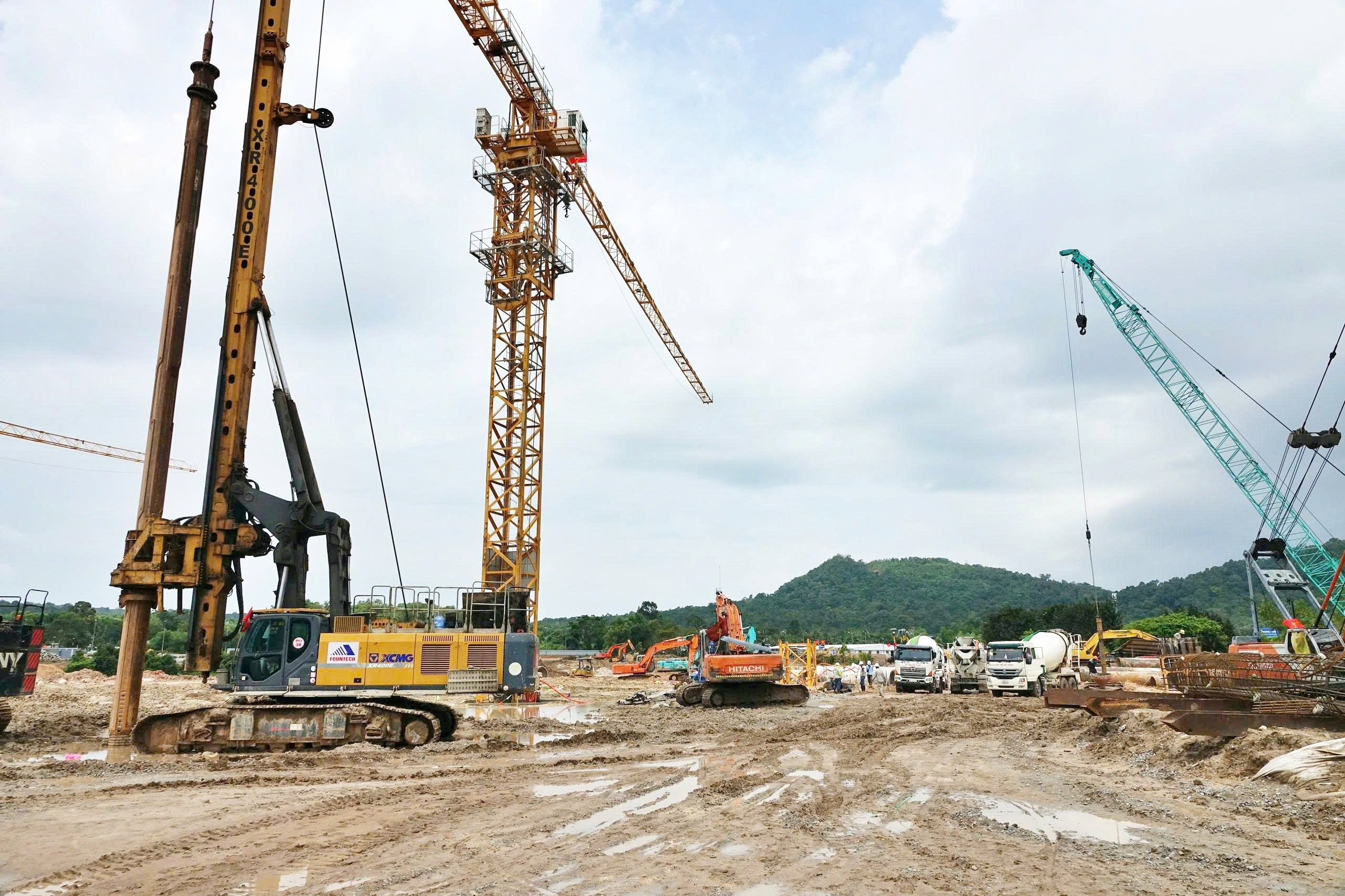 Phó Thủ tướng Nguyễn Chí Dũng dự lễ khởi công 10 dự án hạ tầng APEC 2027 tại Phú Quốc- Ảnh 3.