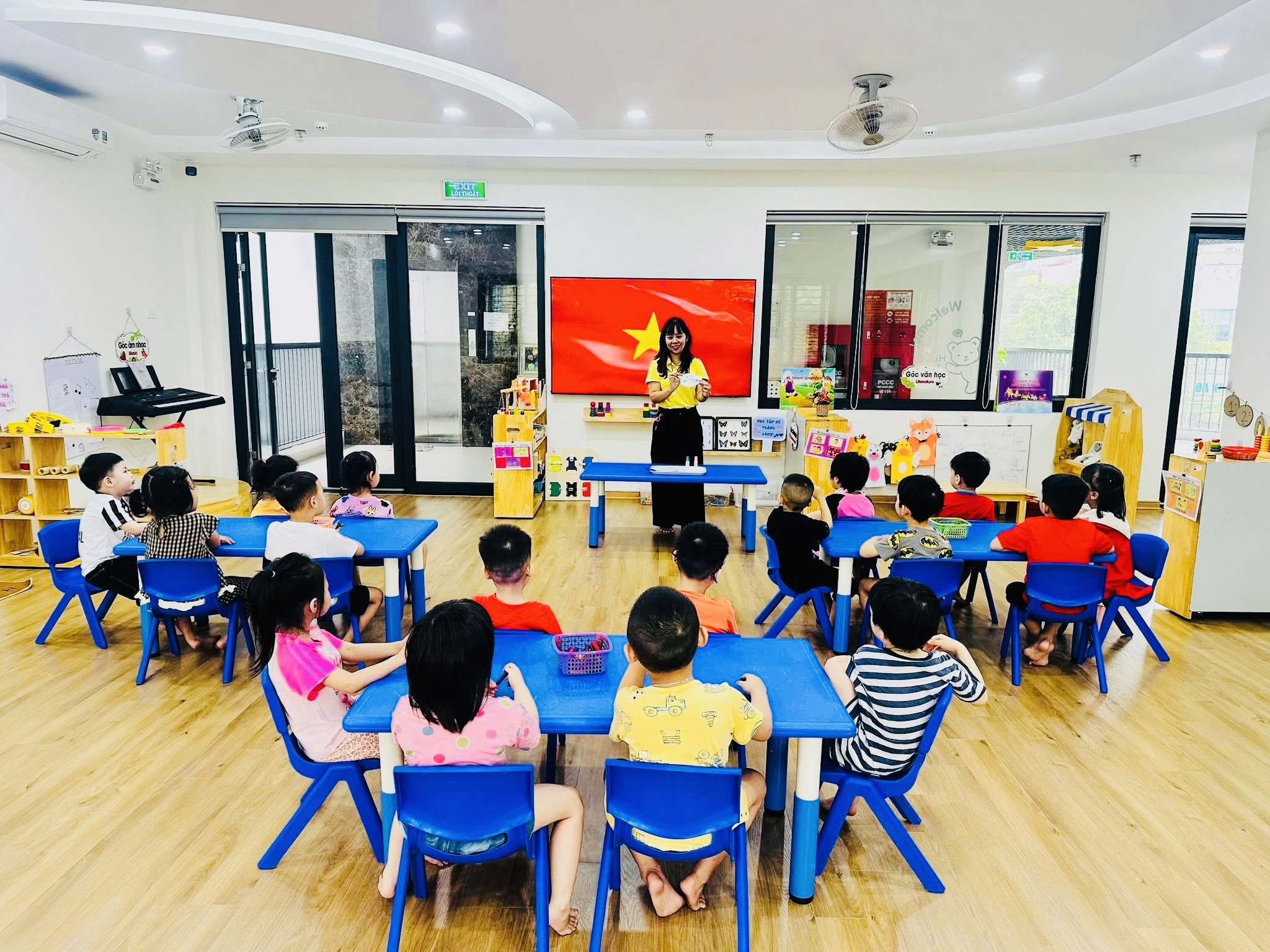 Hà Nội lên phương án sắp xếp mô hình tổ chức trường học, bệnh viện- Ảnh 1.