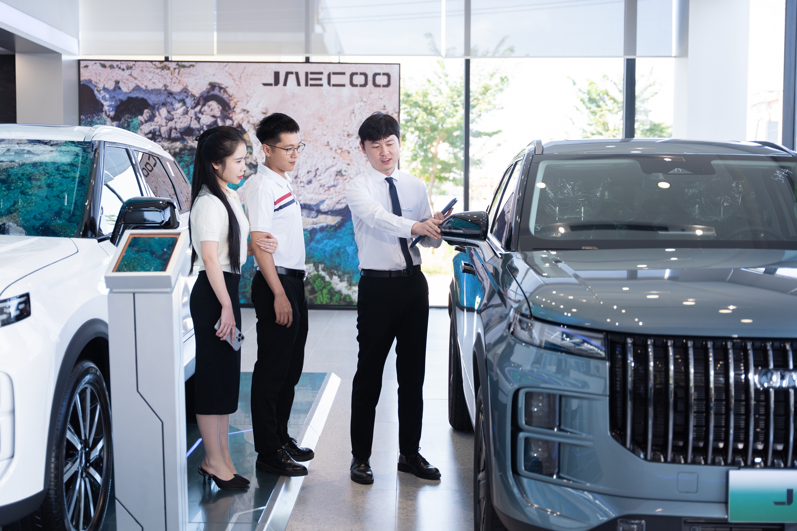 Một hãng ô tô cho vay mua xe trả trước 0 đồng- Ảnh 1.