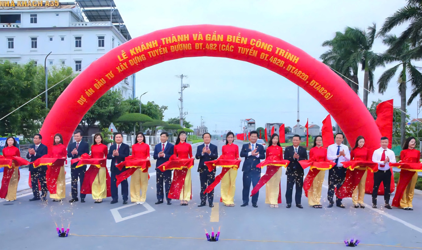 Ninh Bình khánh thành tuyến đường gần 1.800 tỷ đồng- Ảnh 1.