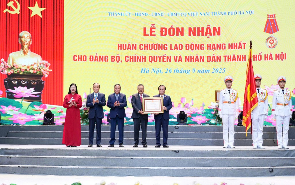 Hà Nội đón nhận quyết định hoàn thành nhiệm vụ xây dựng nông thôn mới năm 2024- Ảnh 2.