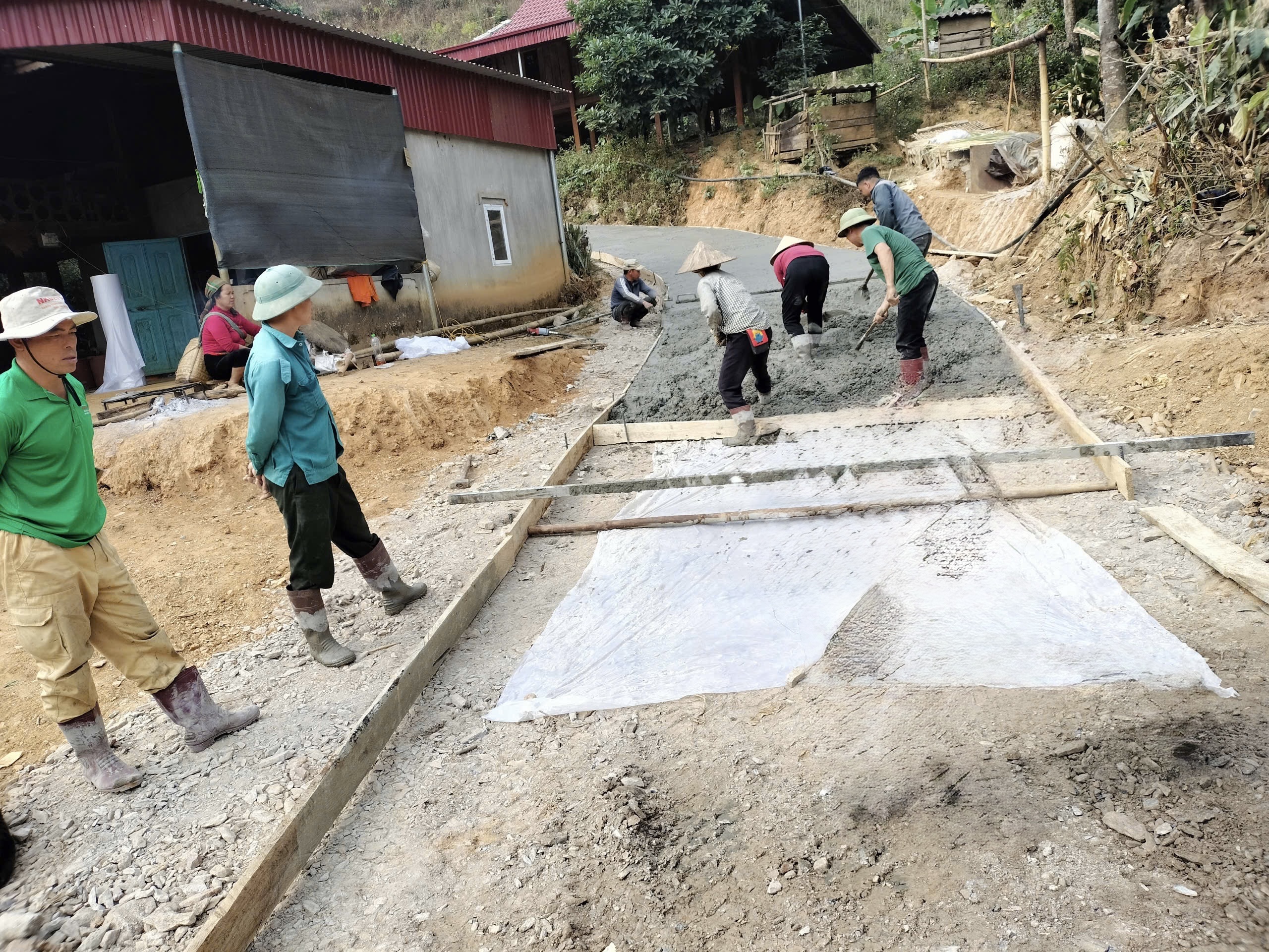 Xuân Nha nỗ lực từng bước xây dựng nông thôn mới bền vững- Ảnh 1.