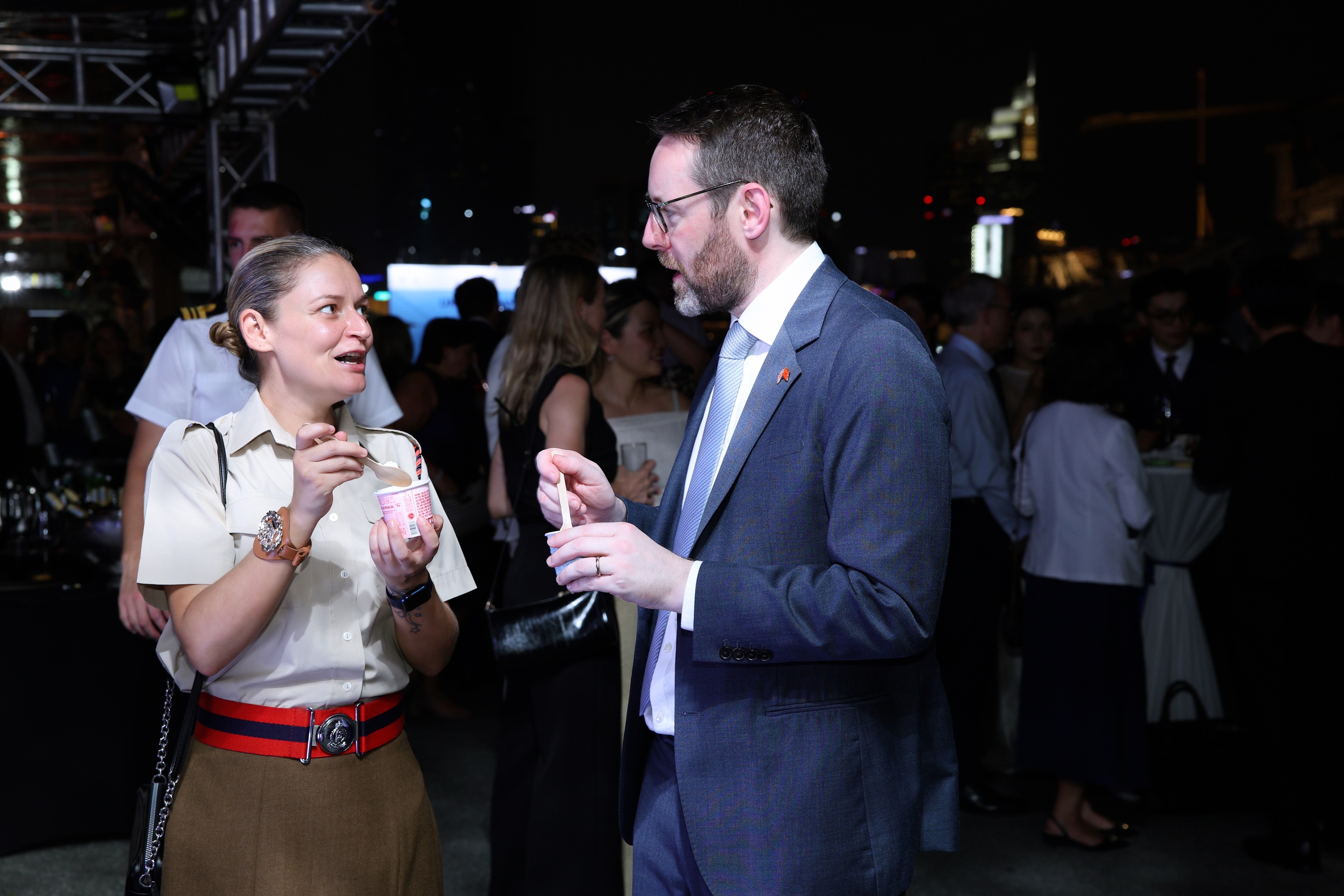 "Bật mí" món Việt xuất hiện trong sự kiện đón tàu Hải quân Hoàng gia Anh- Ảnh 4.