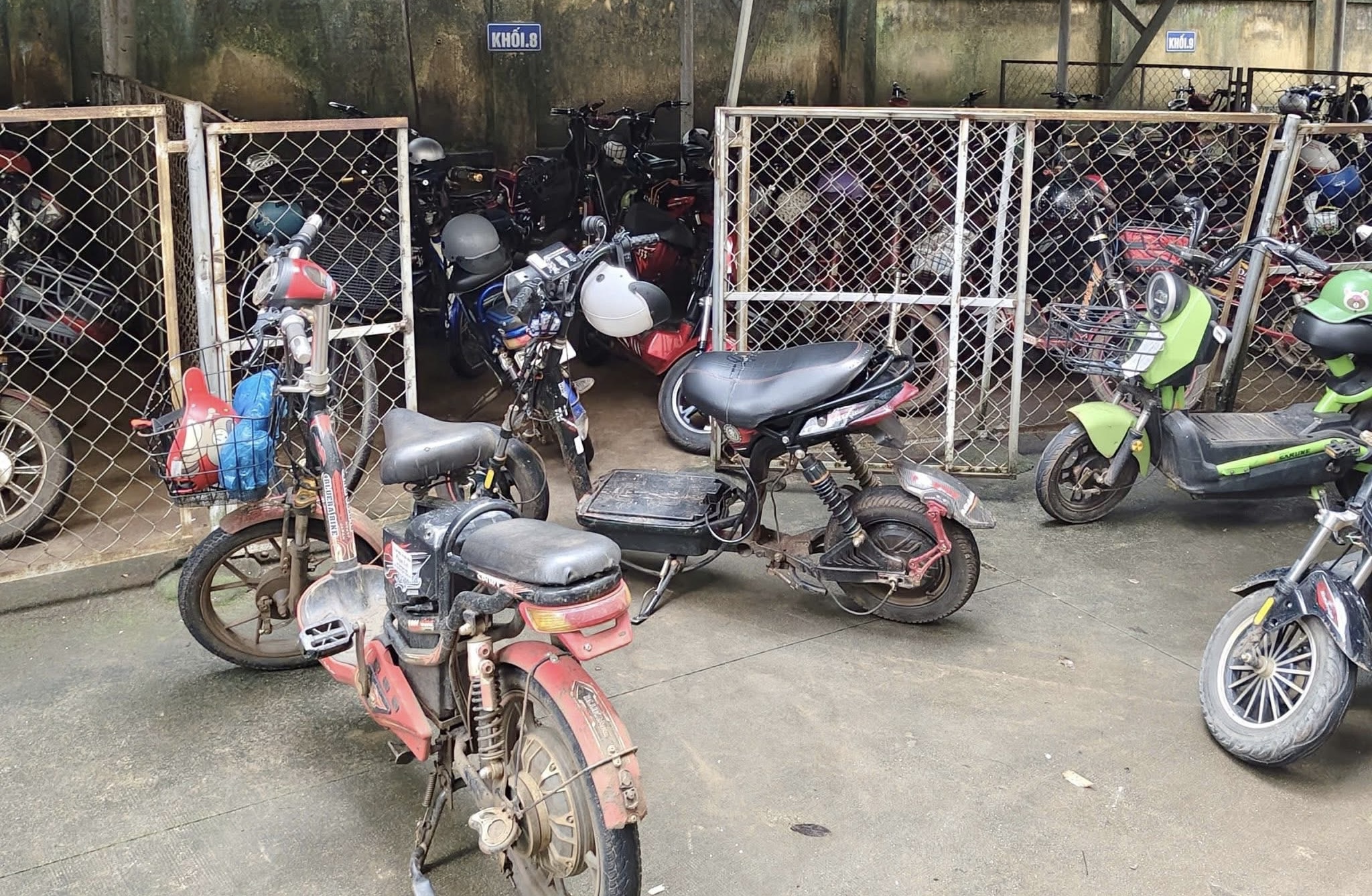 Đồng Nai đồng loạt kiểm tra, xử lý cơ sở độ chế xe máy, siết chặt an toàn giao thông- Ảnh 1.