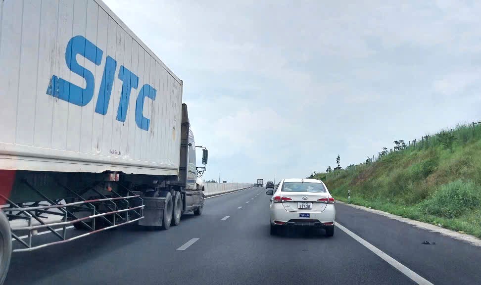 Siết chặt quản lý xe tập lái trên cao tốc bằng cách nào?- Ảnh 4.